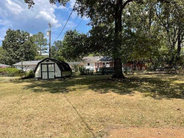 608 Bragg Cir Property Photo 35