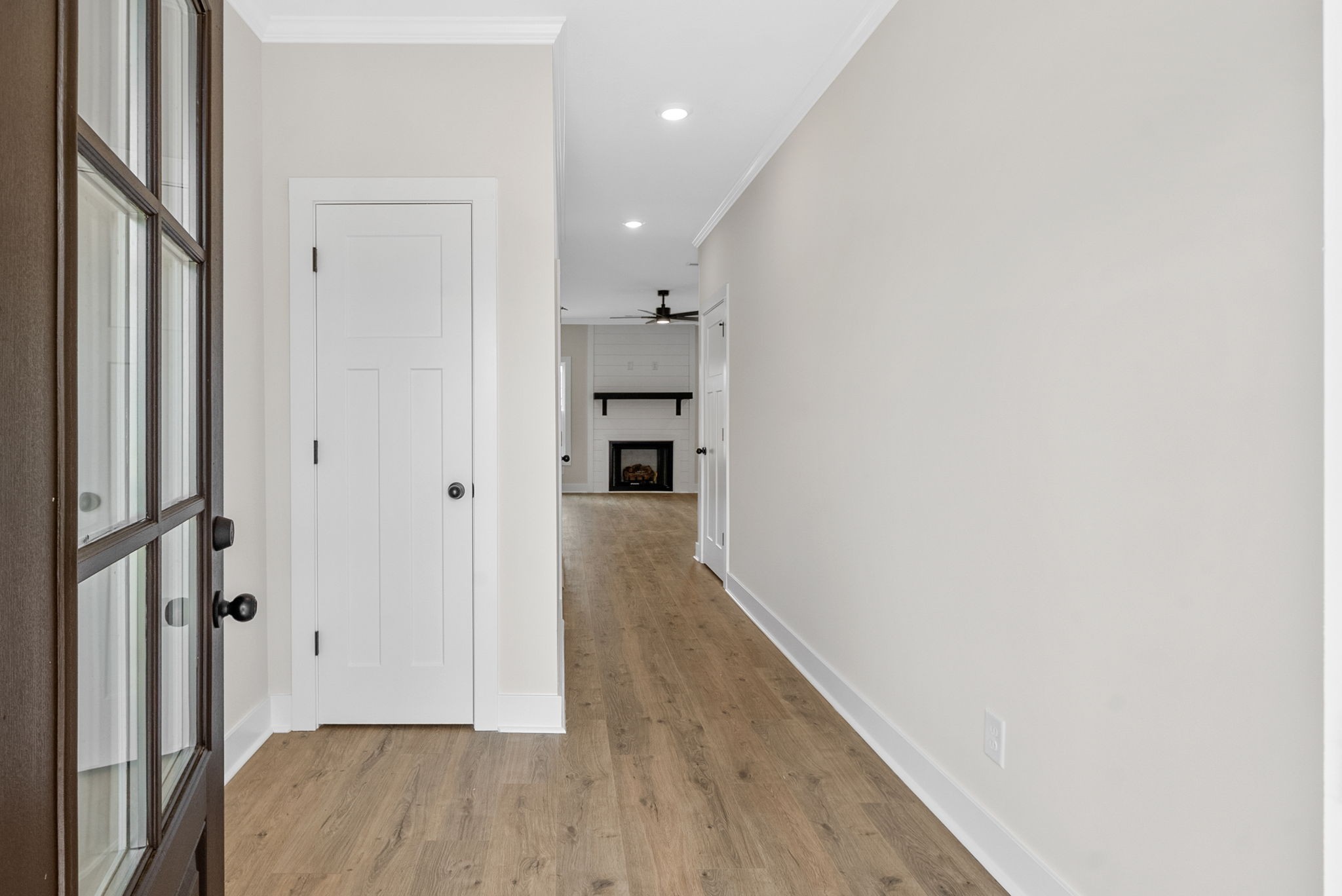 126 Sweet Clover Ct Property Photo 4