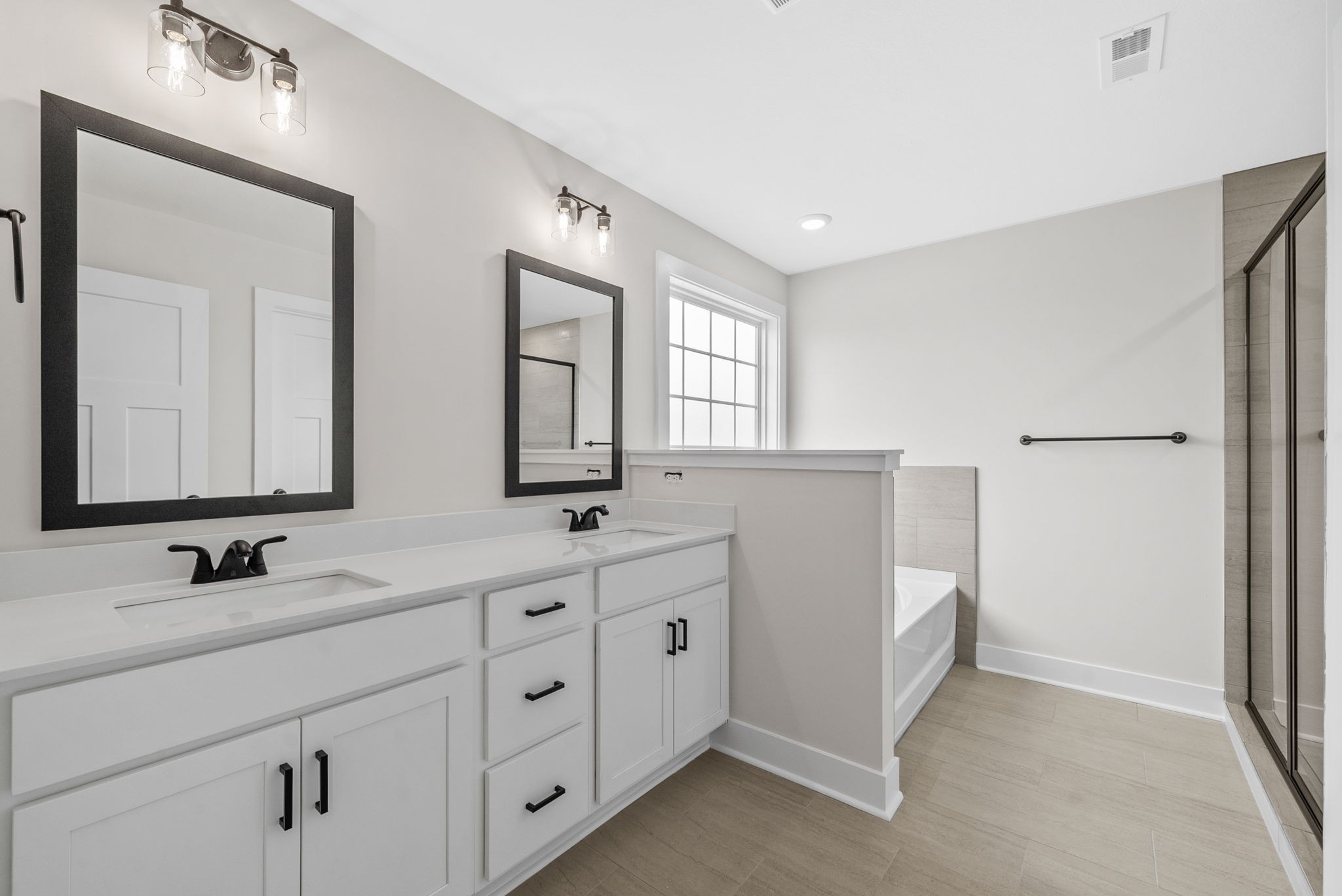 126 Sweet Clover Ct Property Photo 18