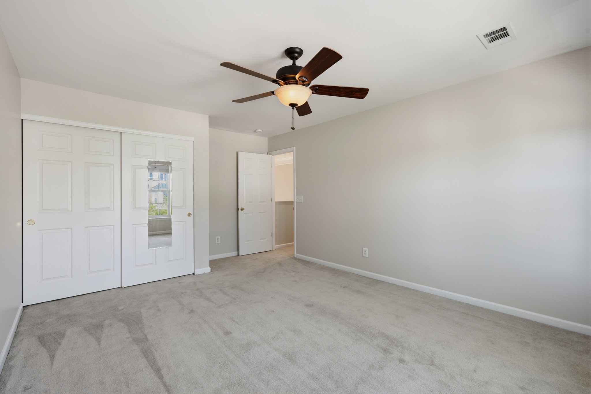 6965 Stone Run Dr Property Photo 25