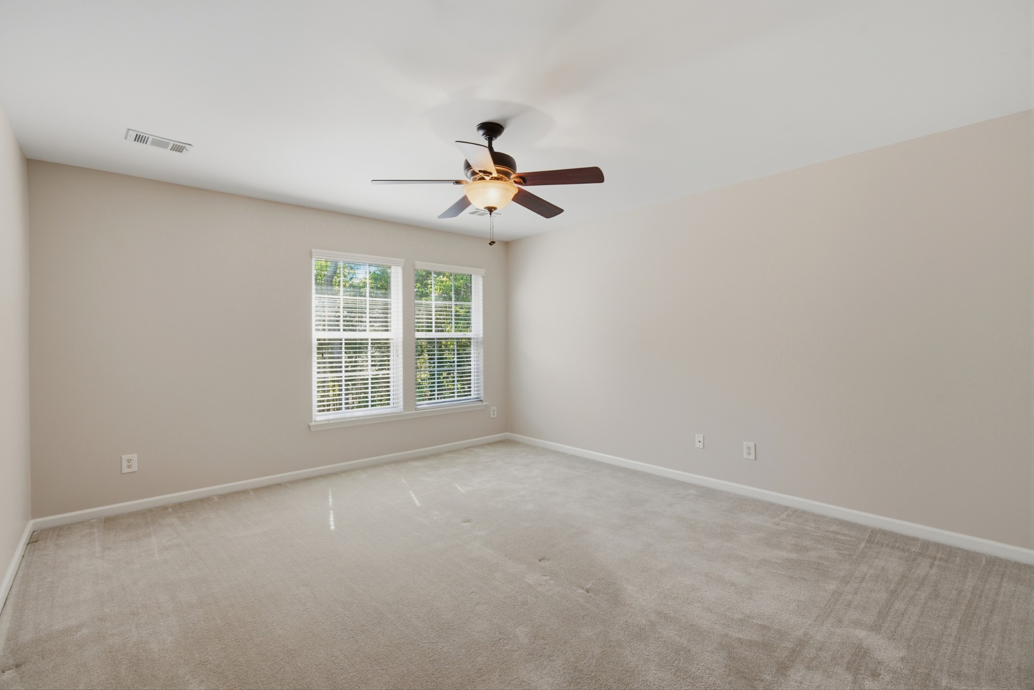 6965 Stone Run Dr Property Photo 30