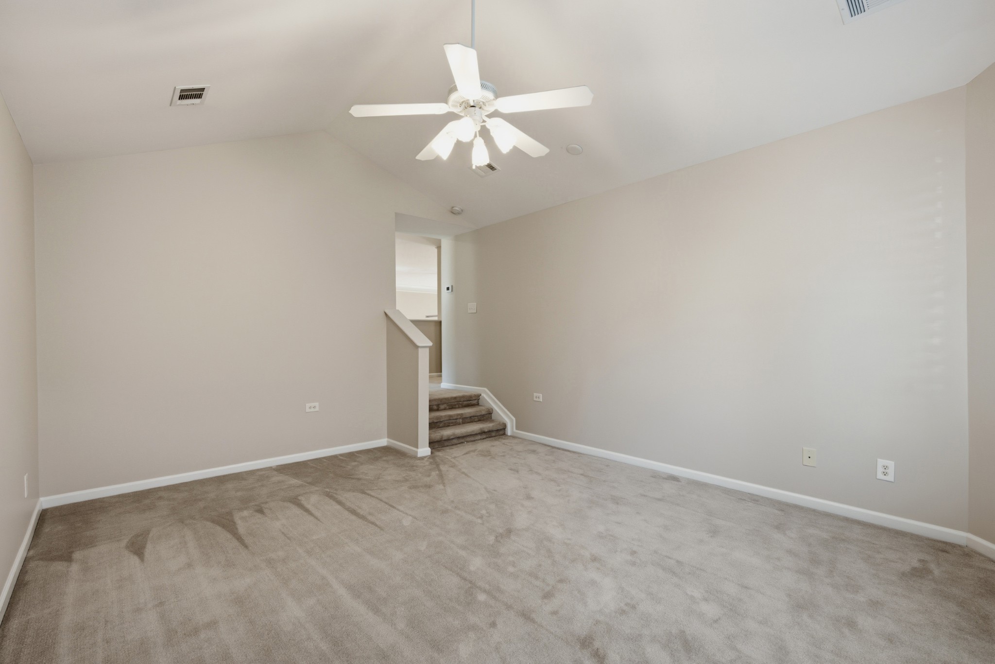 6965 Stone Run Dr Property Photo 33