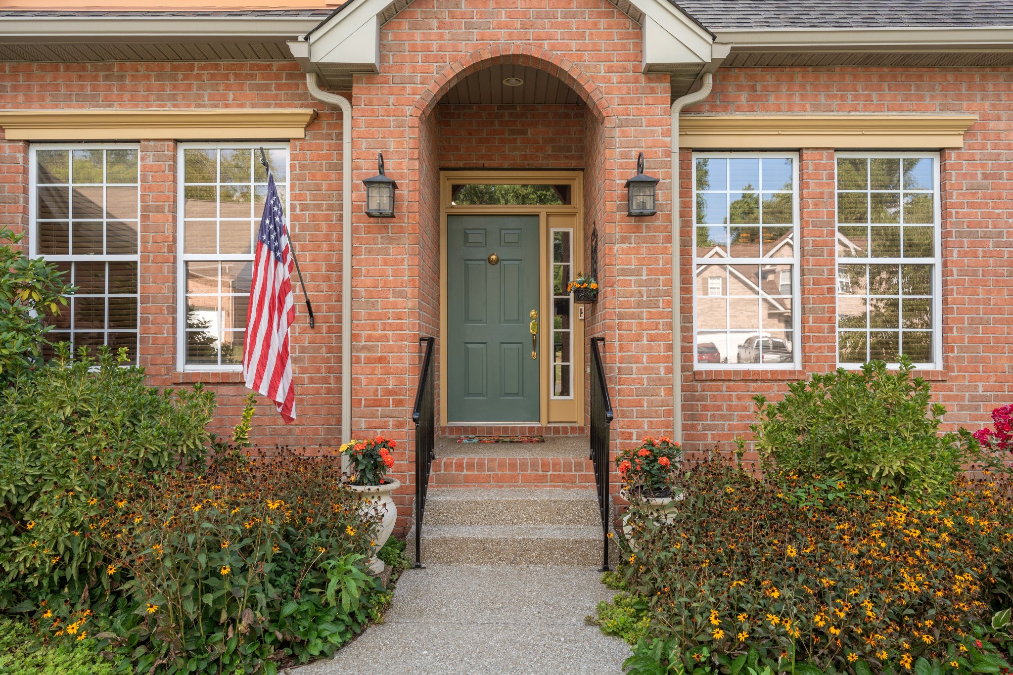 1405 Jackson Pl Property Photo 3
