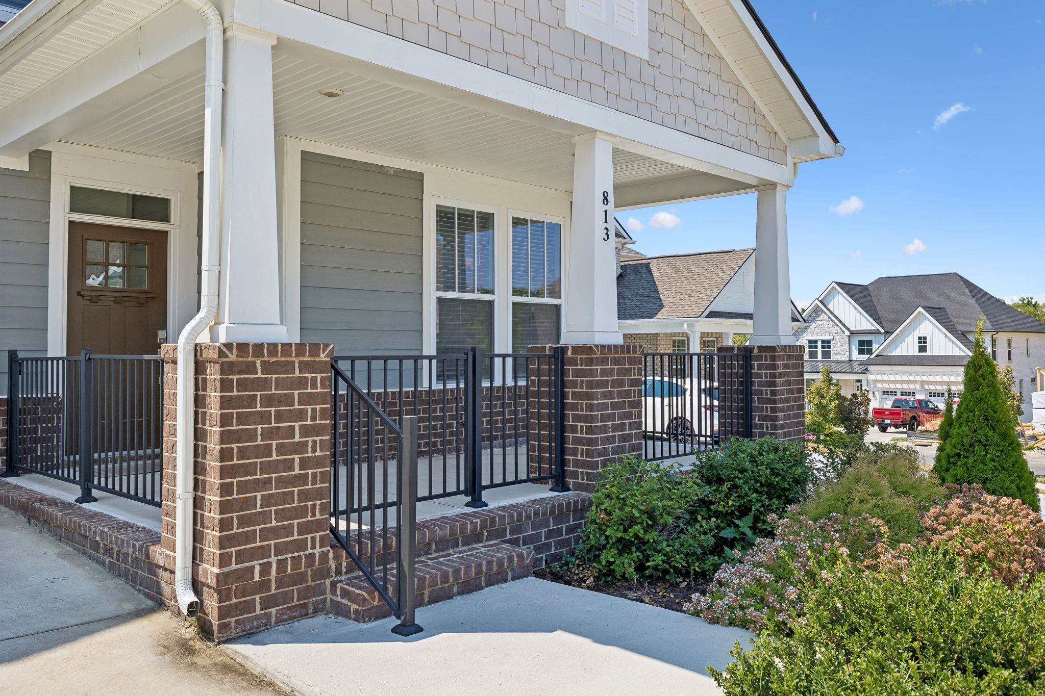 813 Westchester Circle Property Photo 4