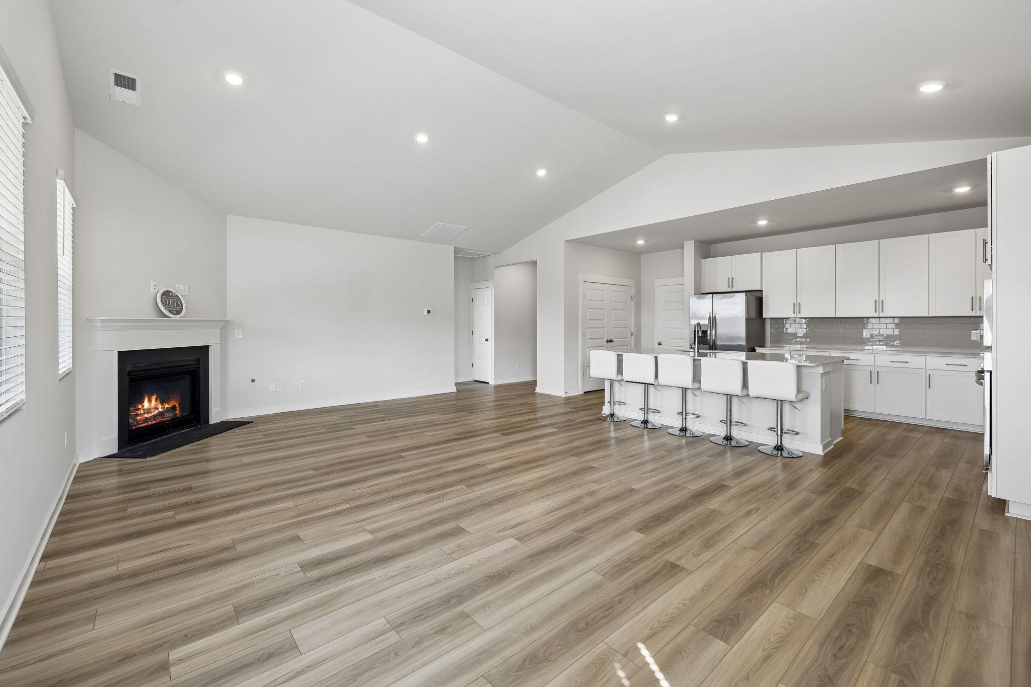 813 Westchester Circle Property Photo 12
