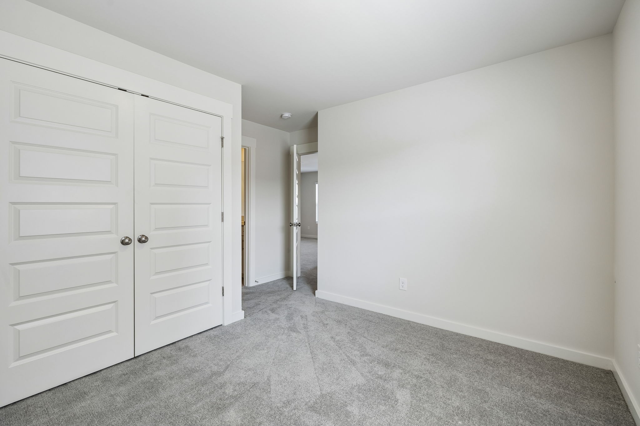 813 Westchester Circle Property Photo 40