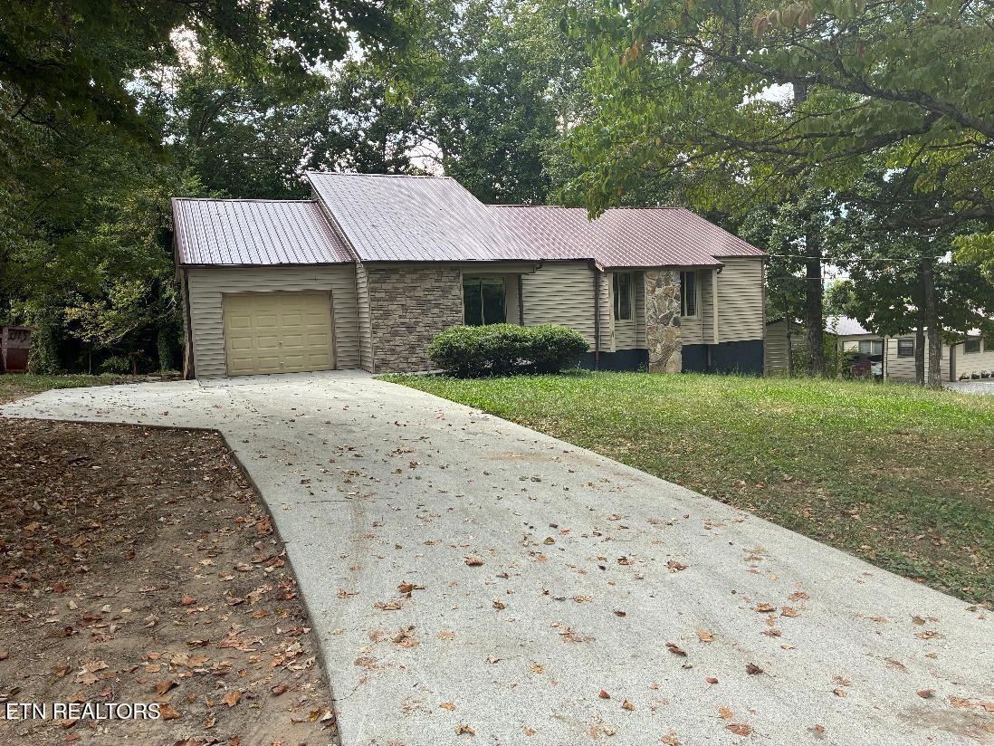 158 Tango Drive Property Photo 1