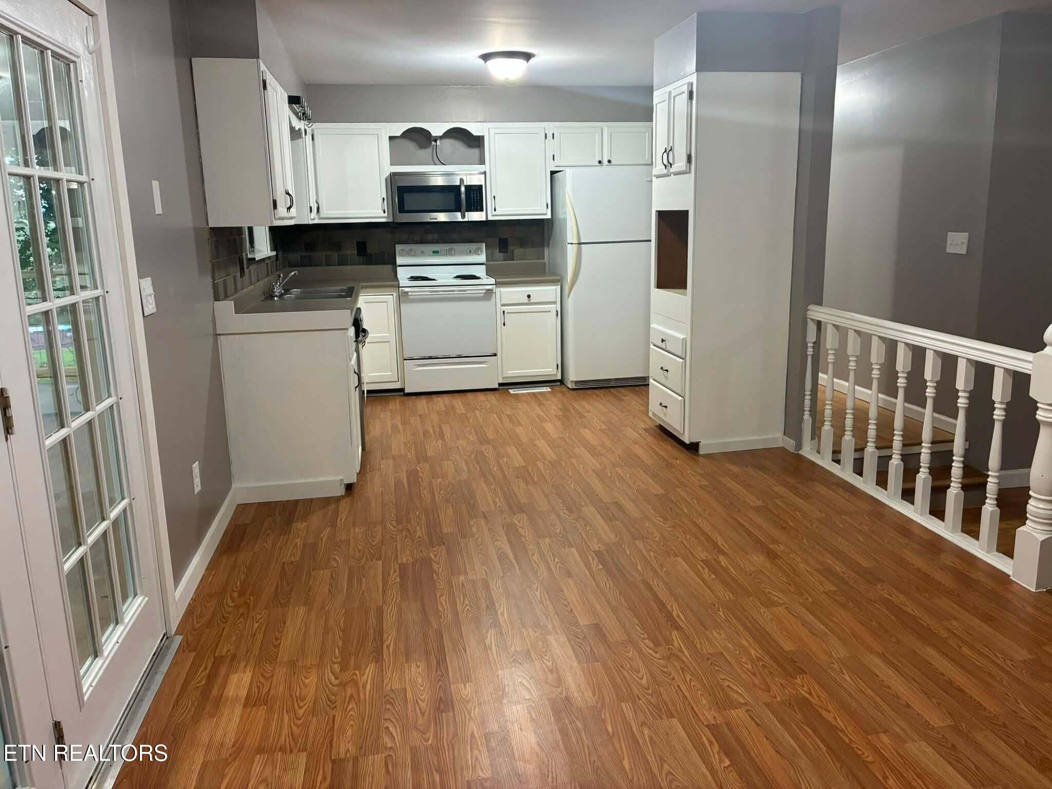 158 Tango Drive Property Photo 7