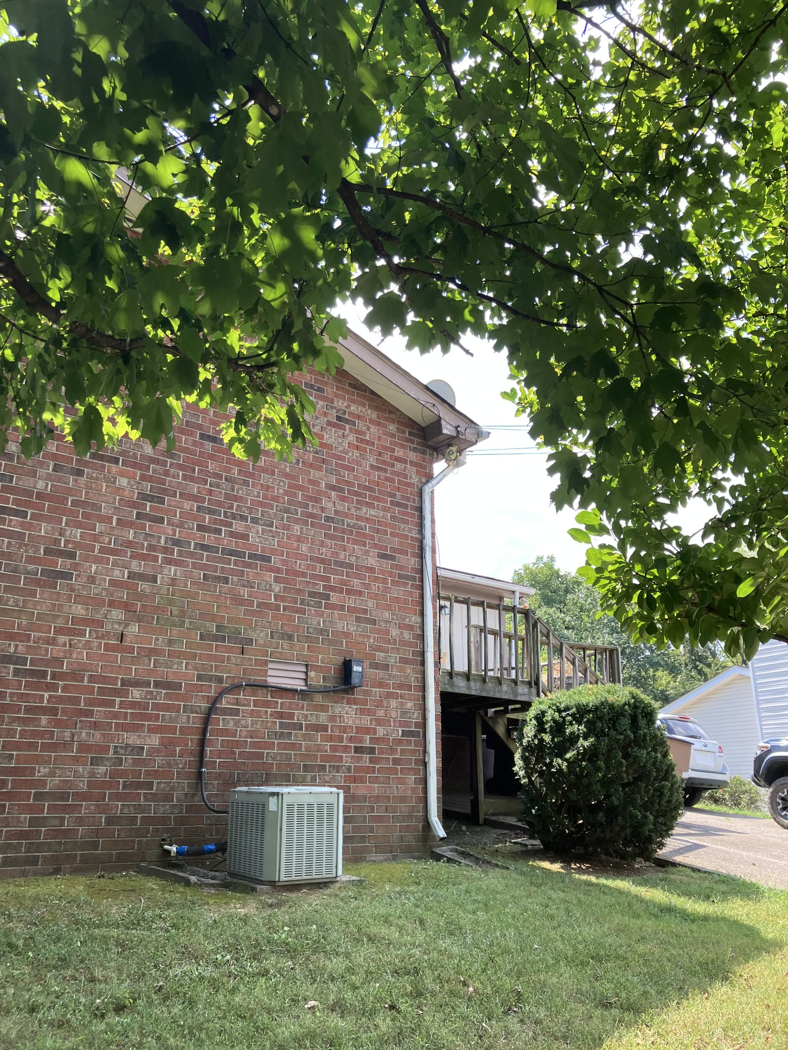 1208 Rosebank Ave Property Photo 9
