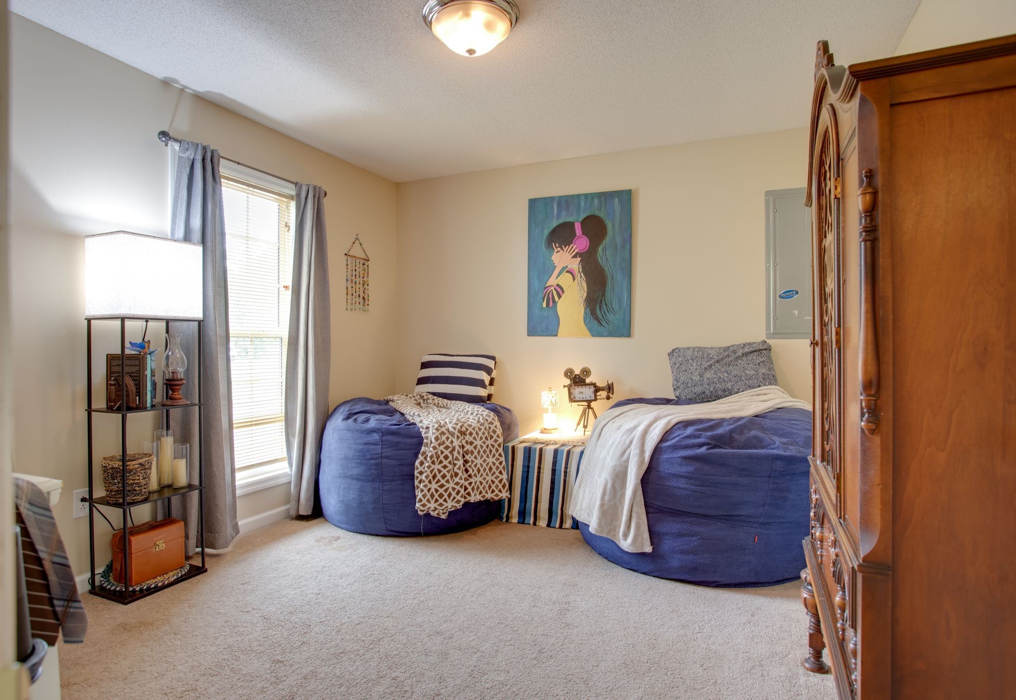 2233 Fall River Rd Property Photo 17