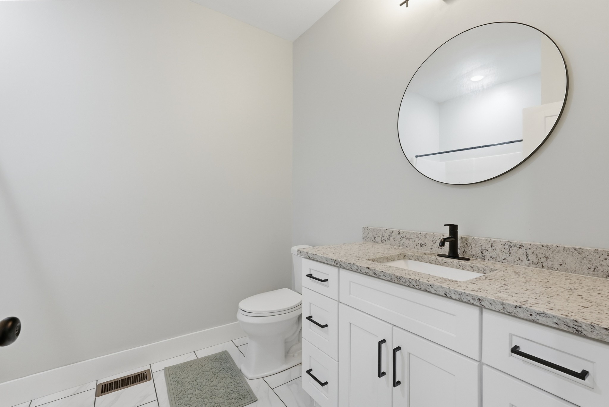662 Clog Valley Dr Property Photo 23