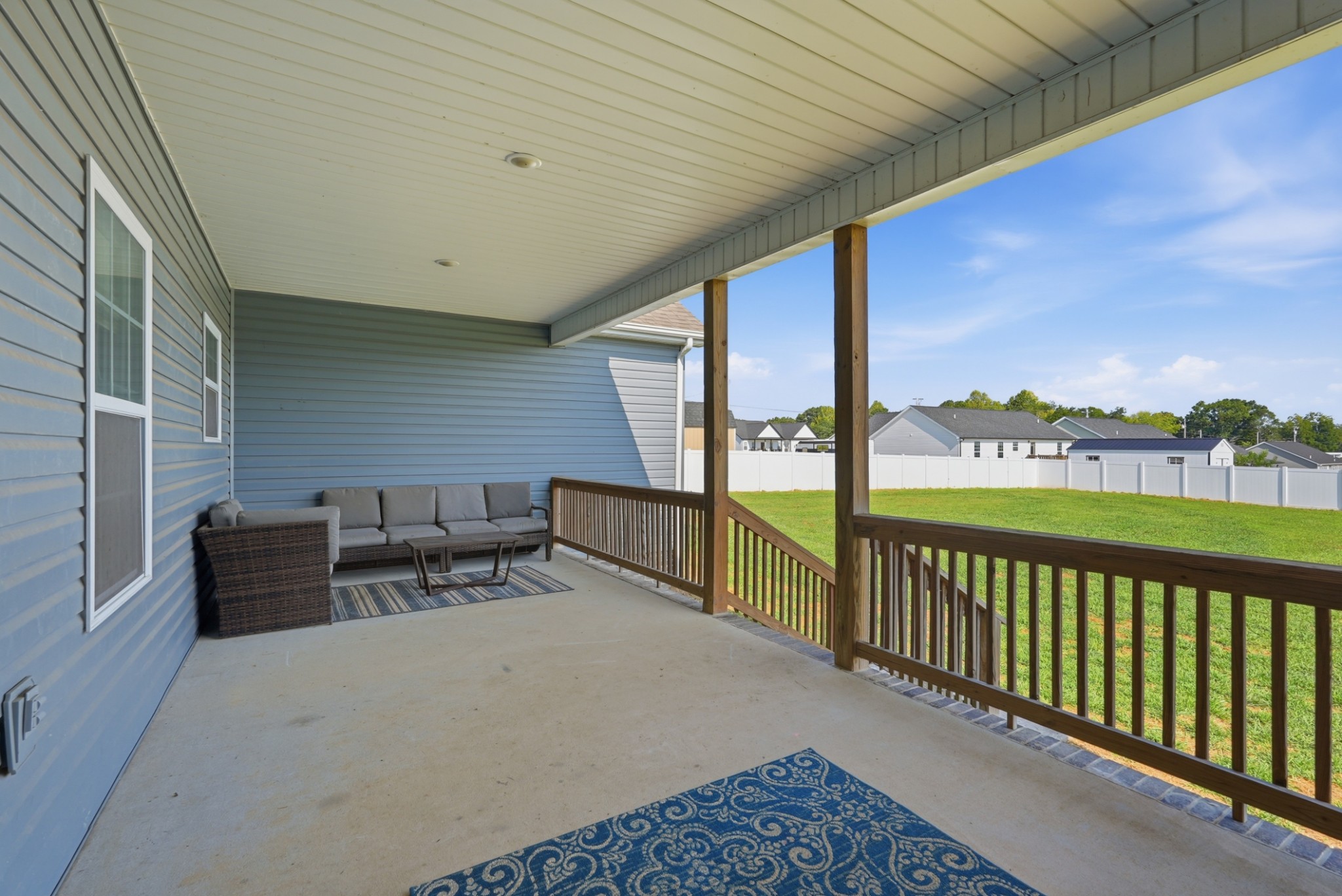 662 Clog Valley Dr Property Photo 27