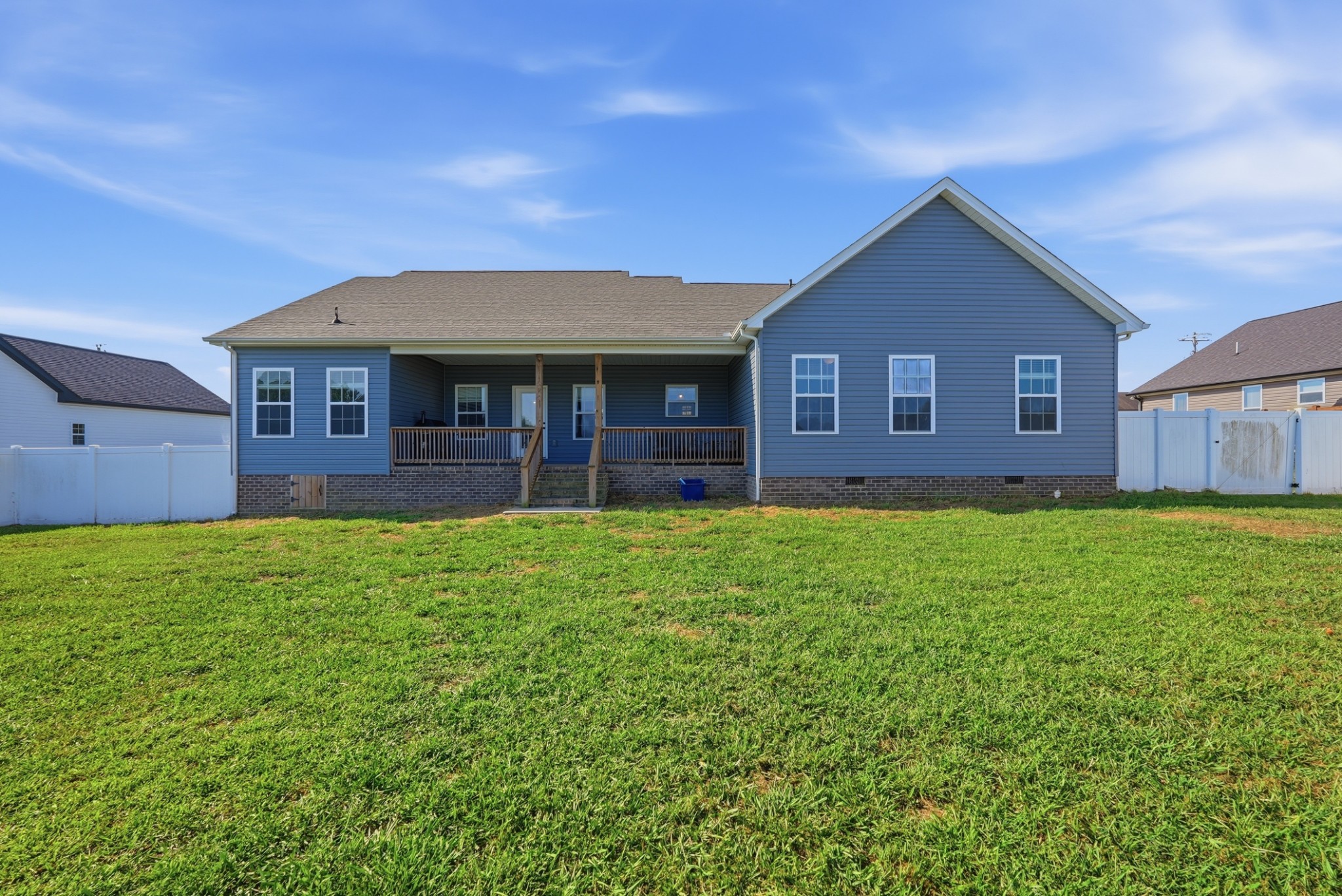 662 Clog Valley Dr Property Photo 29