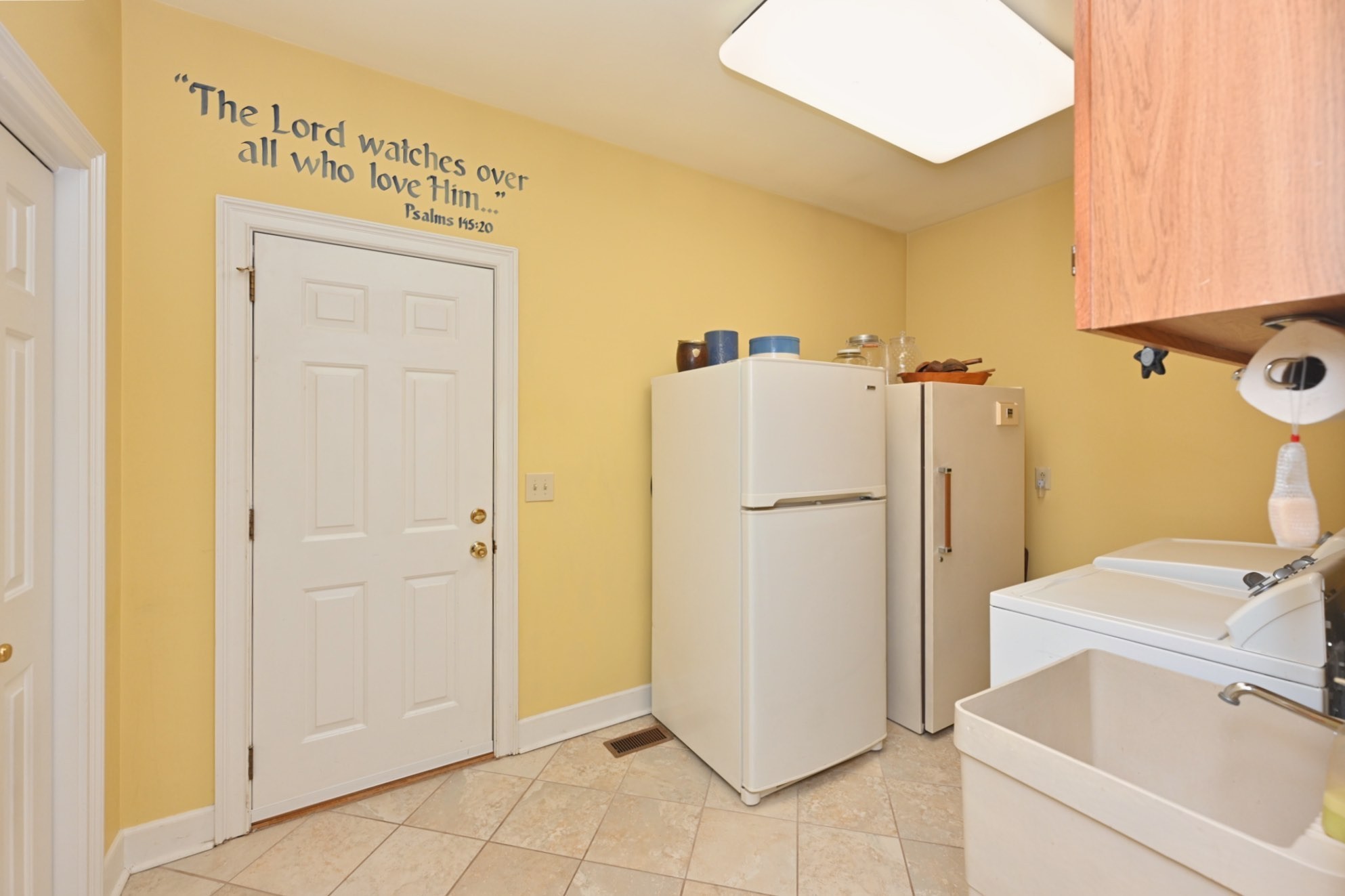 507 Menees Ln Property Photo 21