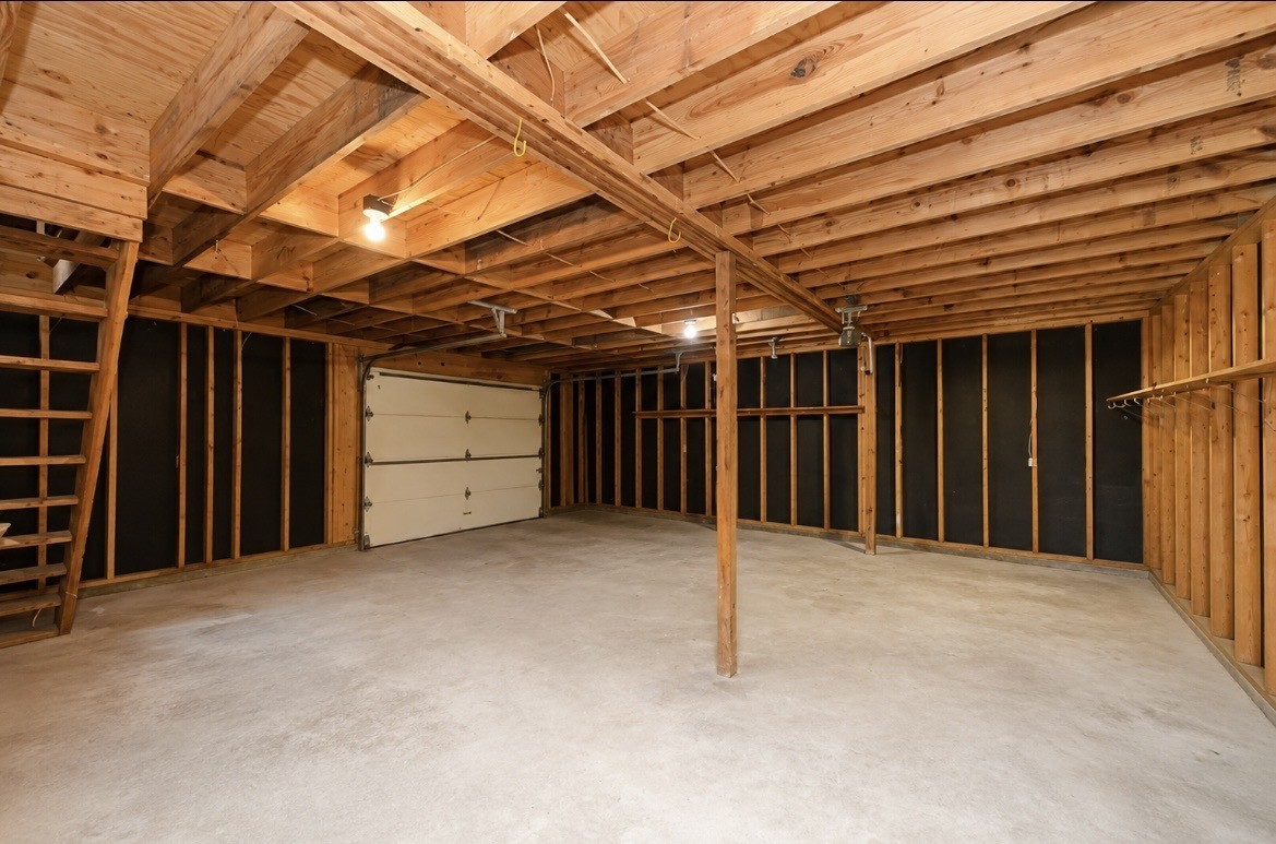 507 Menees Ln Property Photo 31