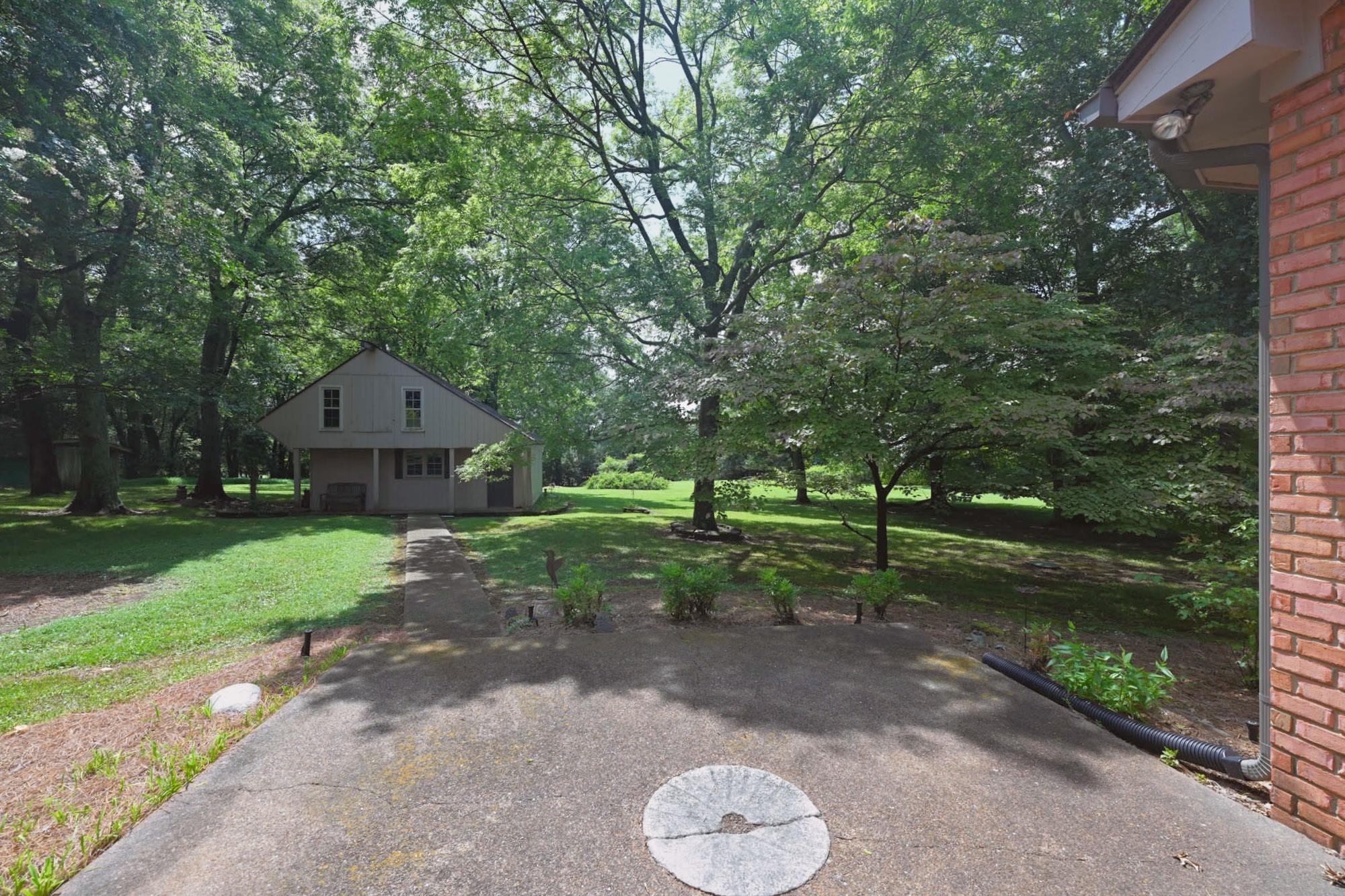 507 Menees Ln Property Photo 33