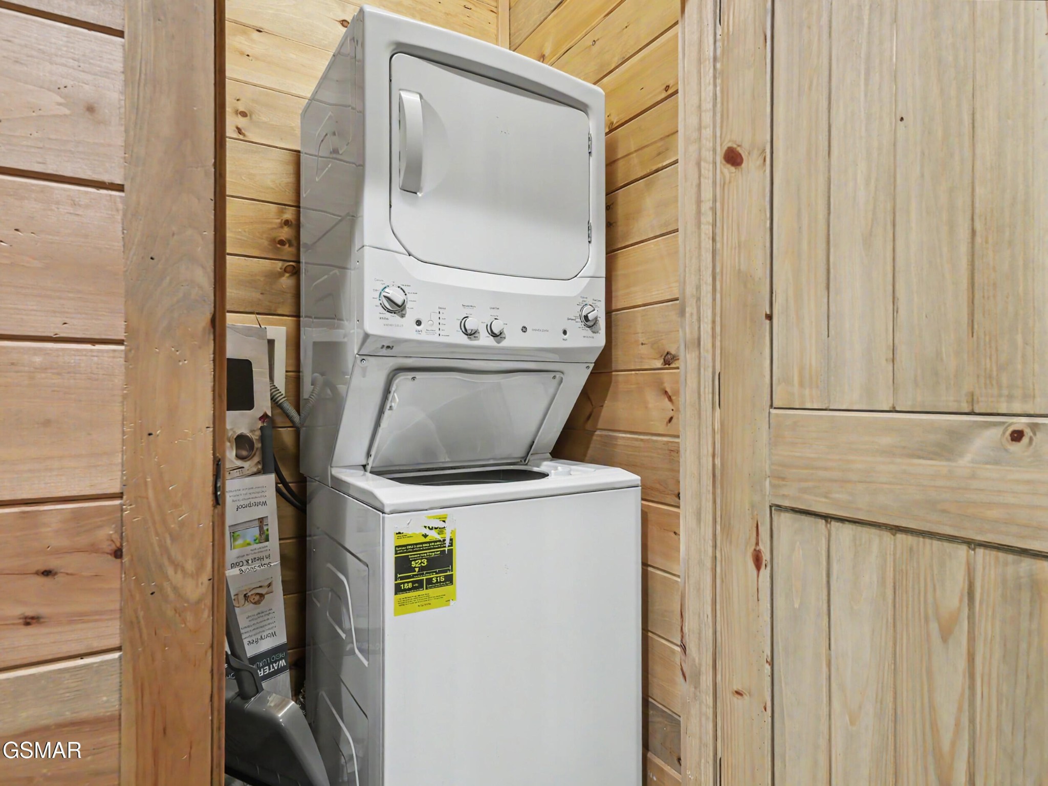 2724 Pine Crest Lane Property Photo 11