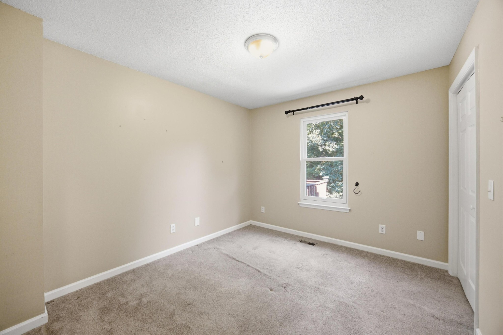 6821 Benwood Drive Property Photo 23