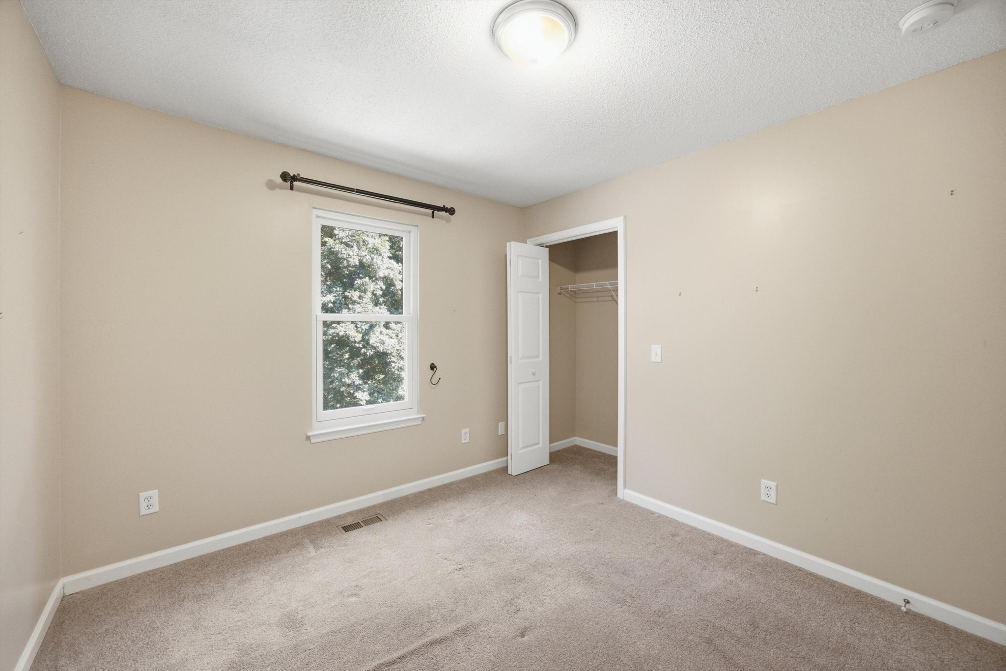 6821 Benwood Drive Property Photo 24
