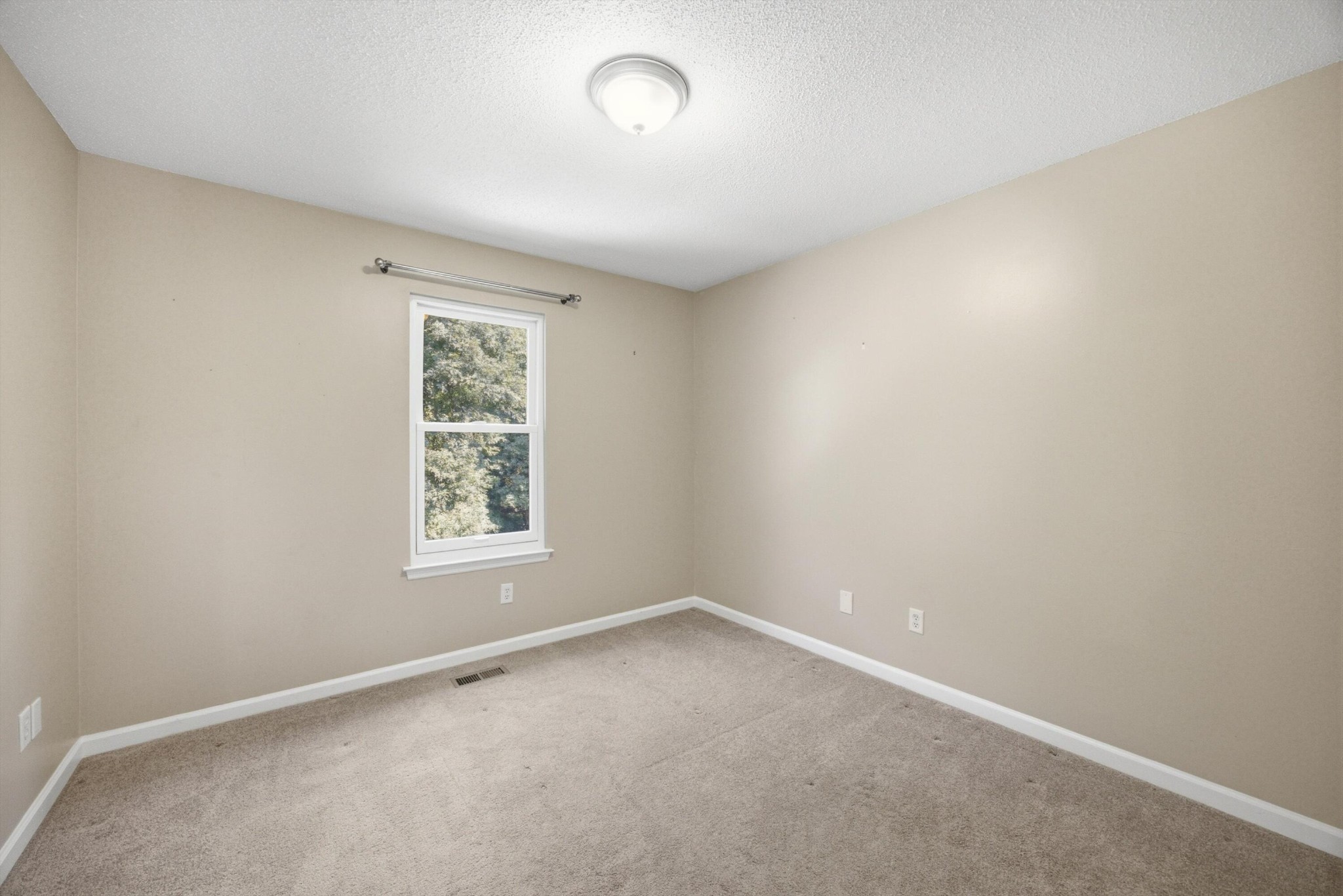 6821 Benwood Drive Property Photo 25