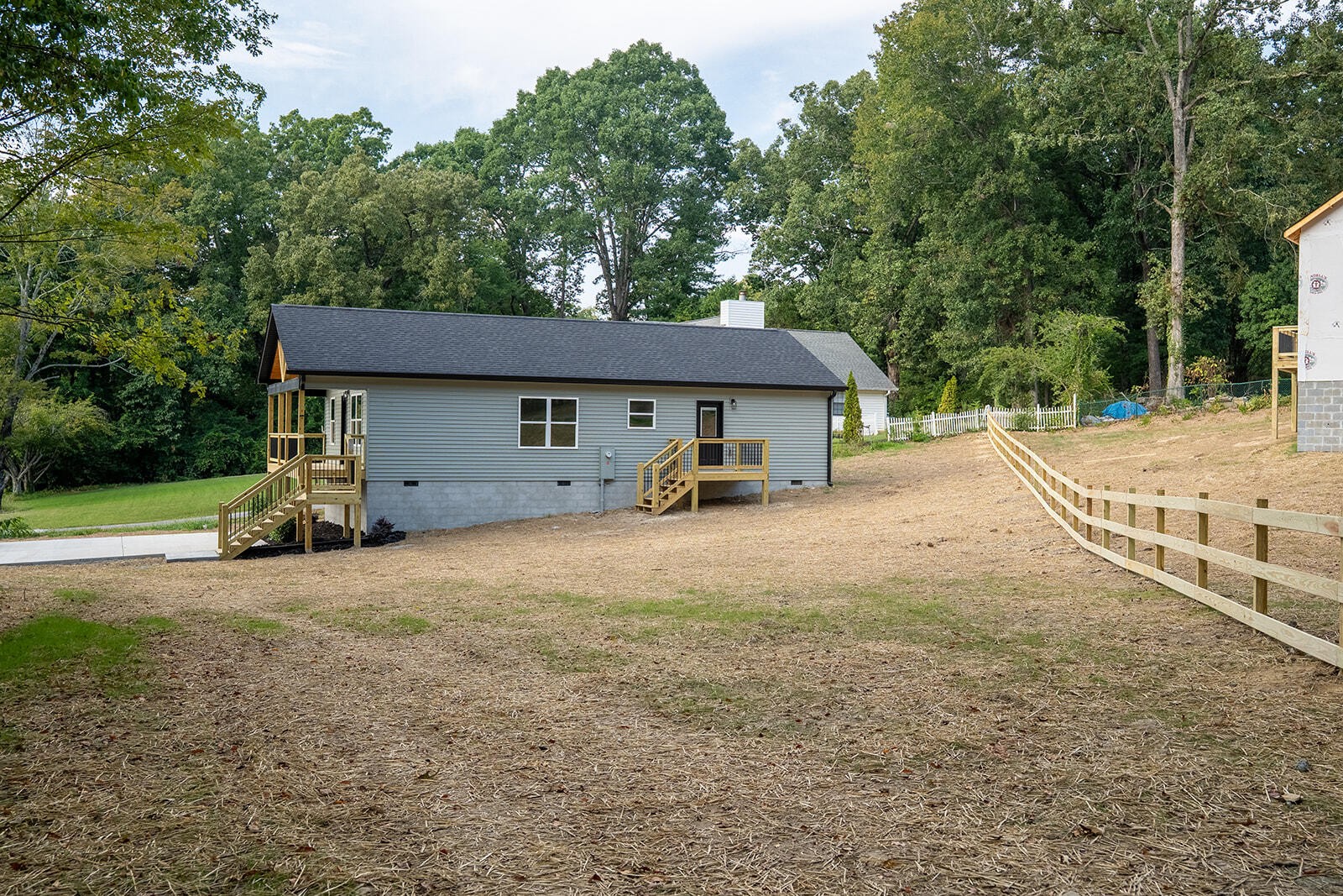 1904 Crestway Drive Property Photo 23