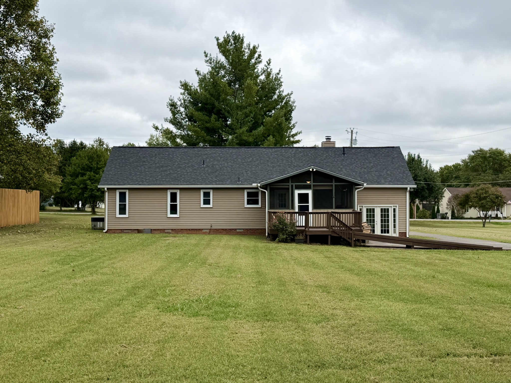 228 Bonwood Dr Property Photo 25
