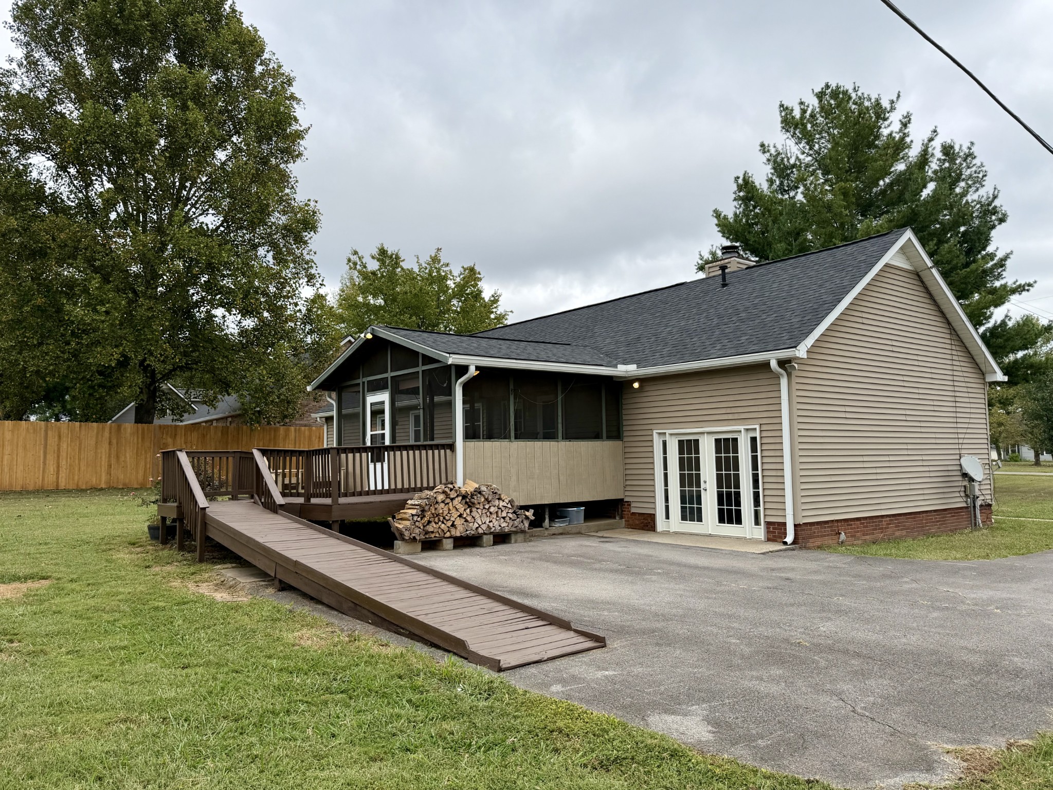 228 Bonwood Dr Property Photo 27