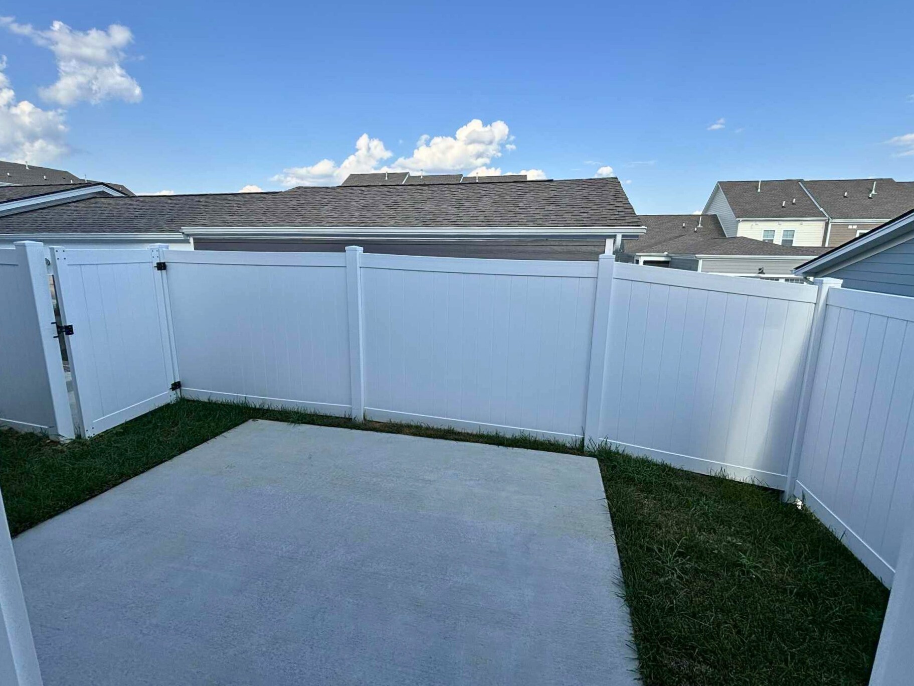 870 Westcott Ln Property Photo 14