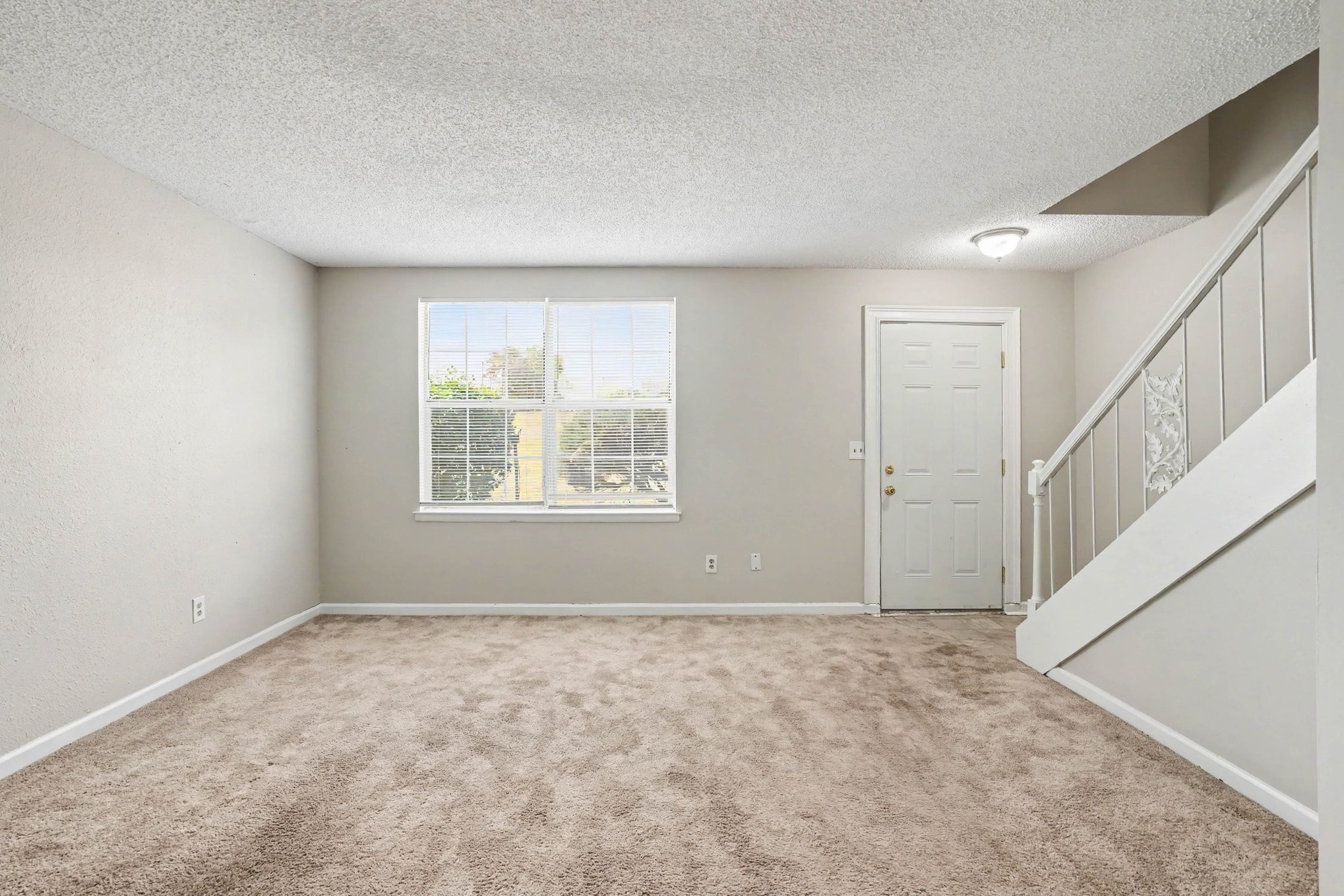 1301 Neelys Bend Rd Property Photo 5