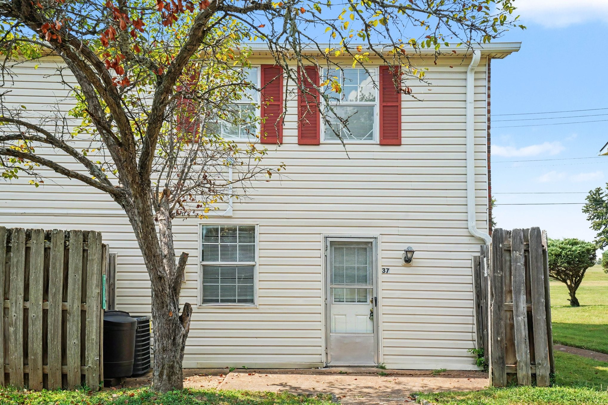 1301 Neelys Bend Rd Property Photo 15