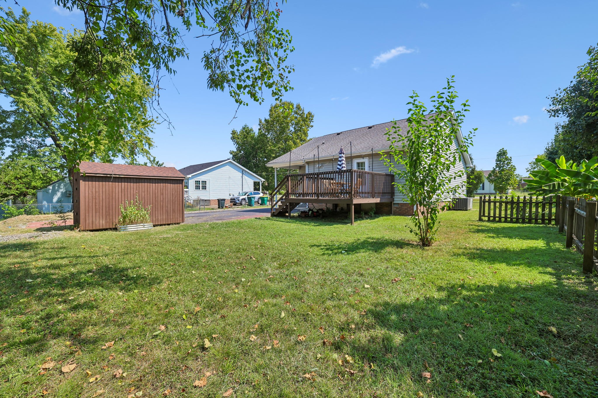 1316 Raden Dr Property Photo 16