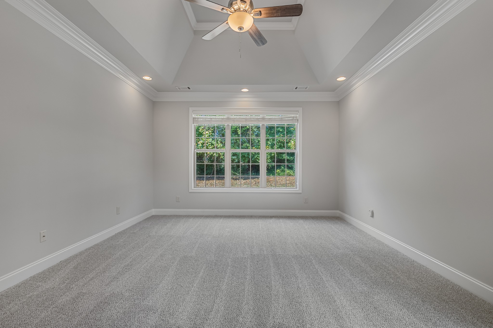 1012 Whispering Wind Way Property Photo 22