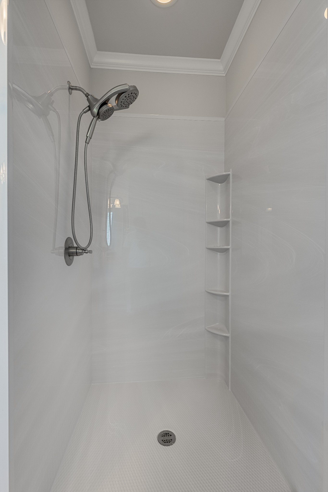 1012 Whispering Wind Way Property Photo 26