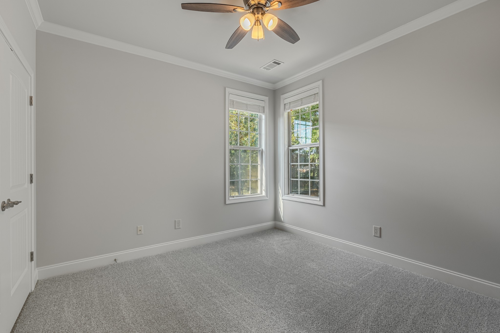 1012 Whispering Wind Way Property Photo 30