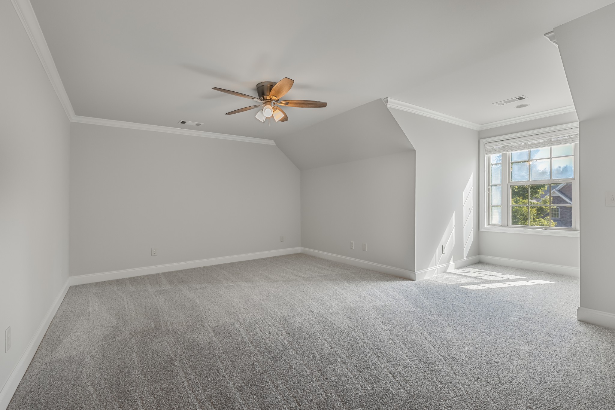 1012 Whispering Wind Way Property Photo 42