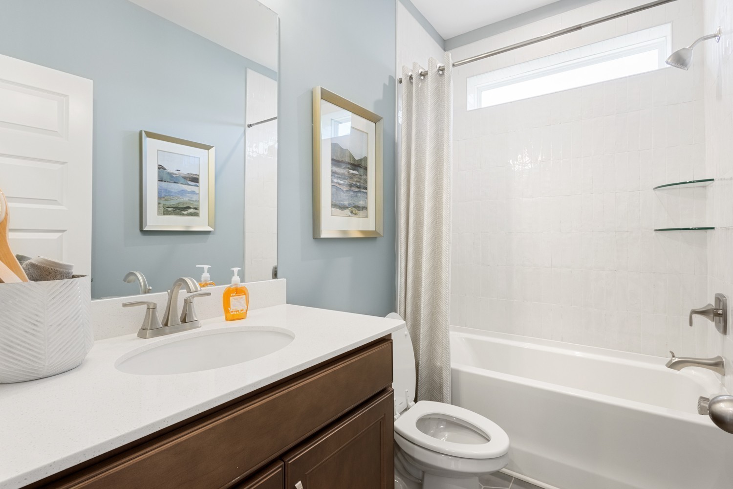 5353 Ostergaard Way Property Photo 4