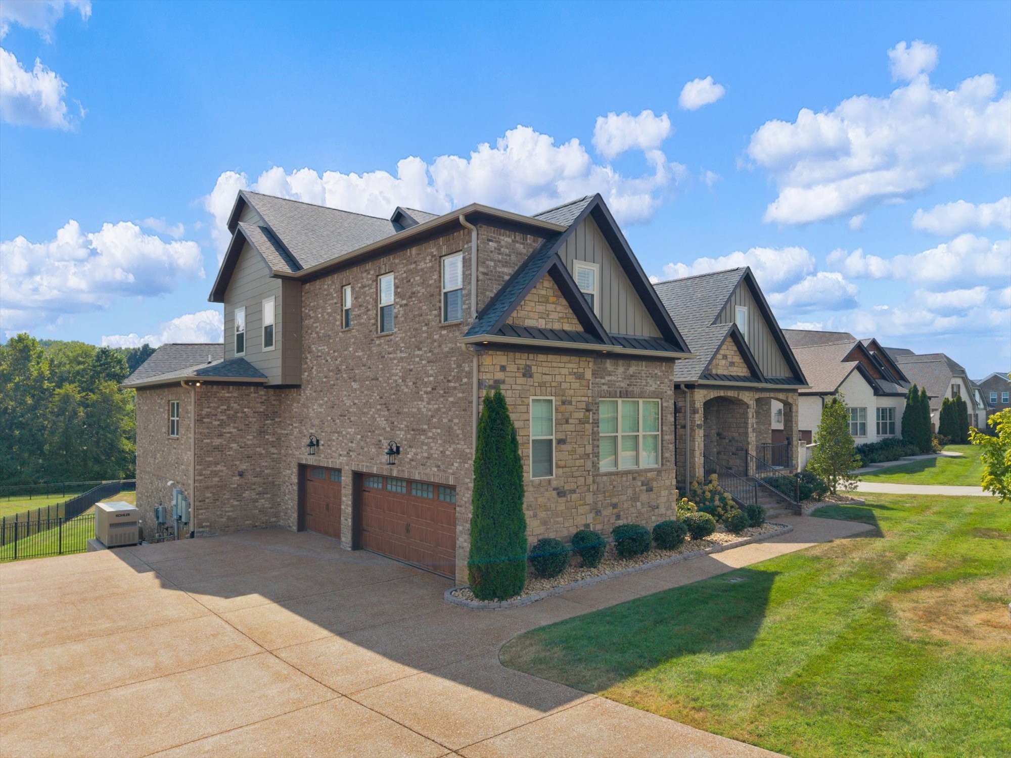 127 Kathryn Adele Ln Property Photo 5