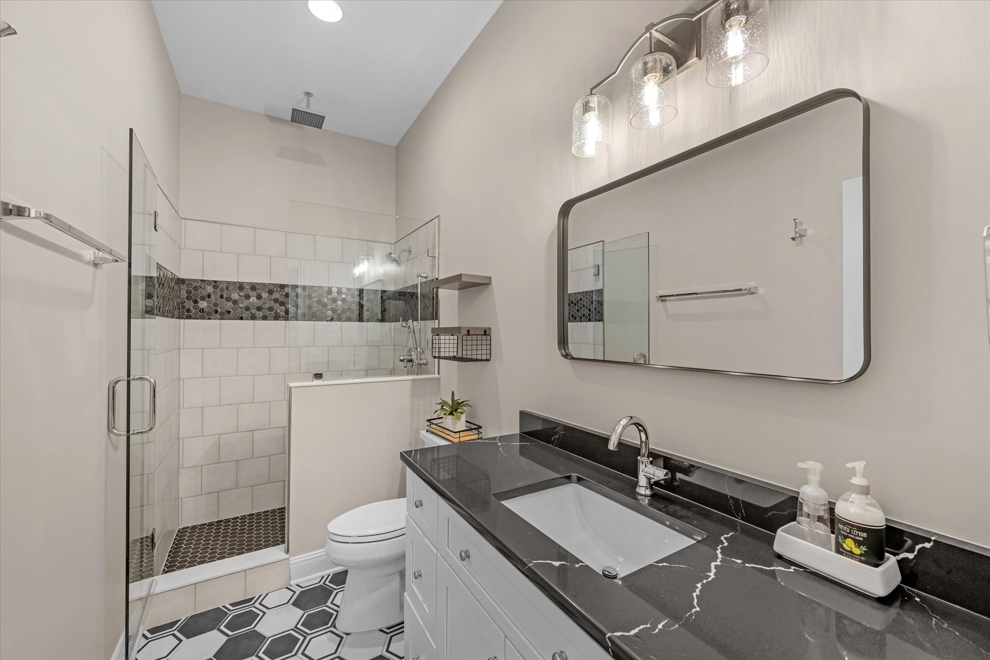 127 Kathryn Adele Ln Property Photo 64