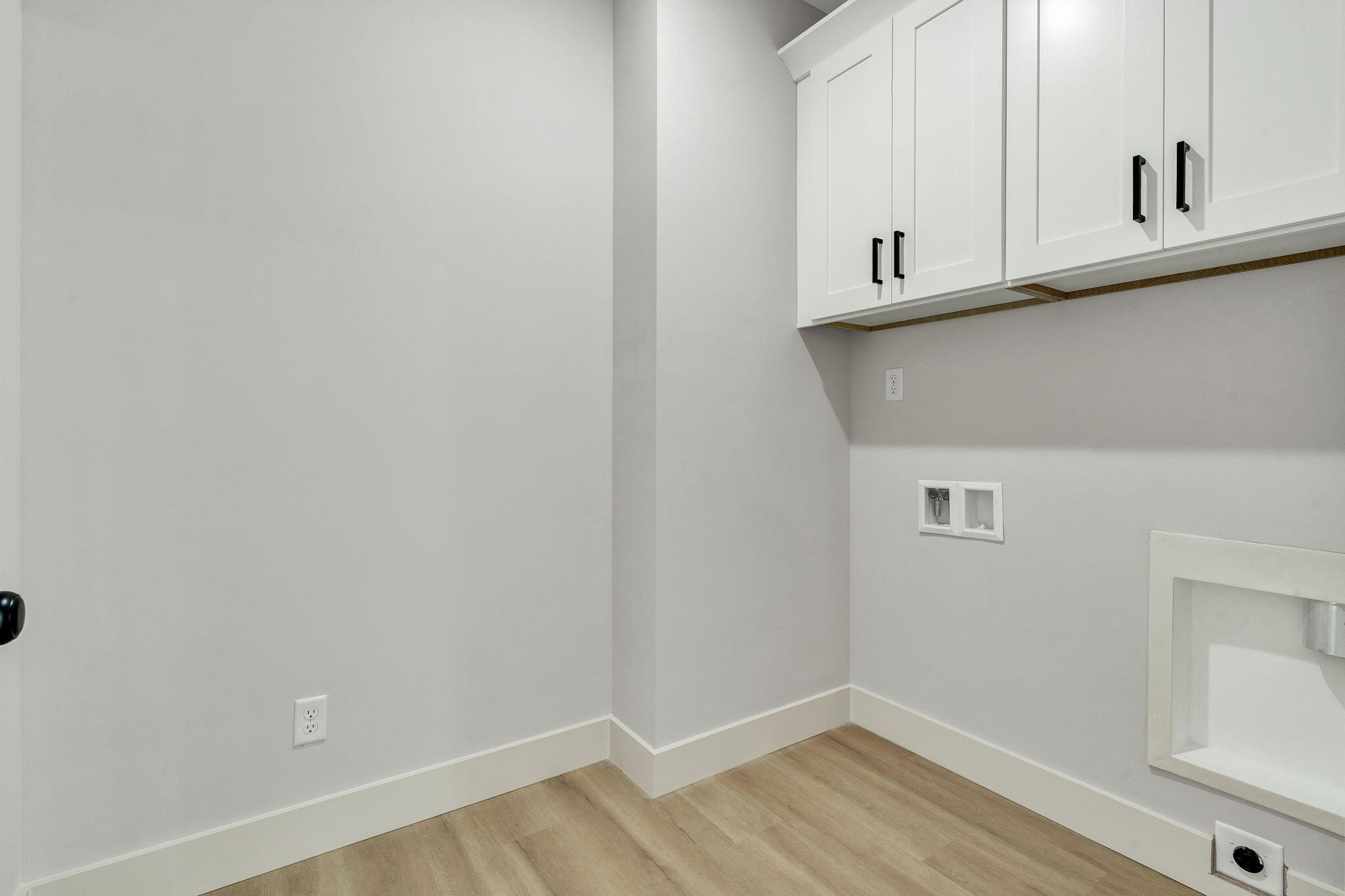 1080 Congress Parkway, N Property Photo 9