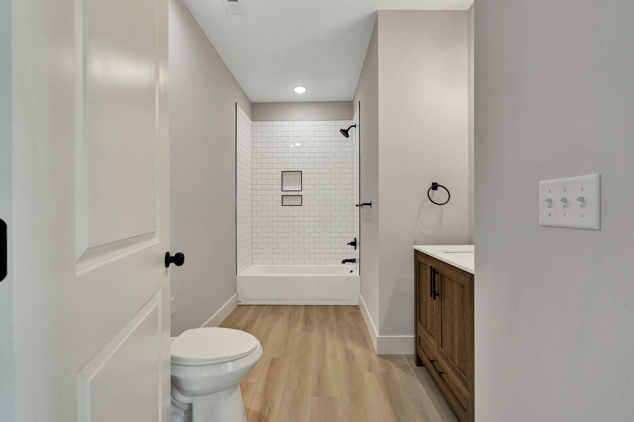 1080 Congress Parkway, N Property Photo 11