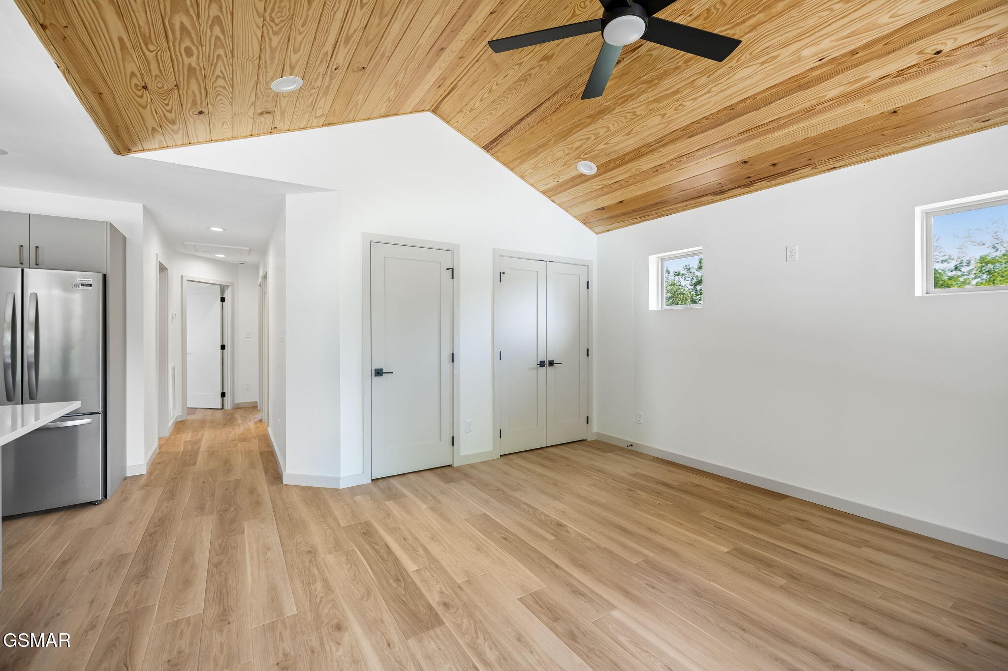 1614 Rugby Avenue Property Photo 11