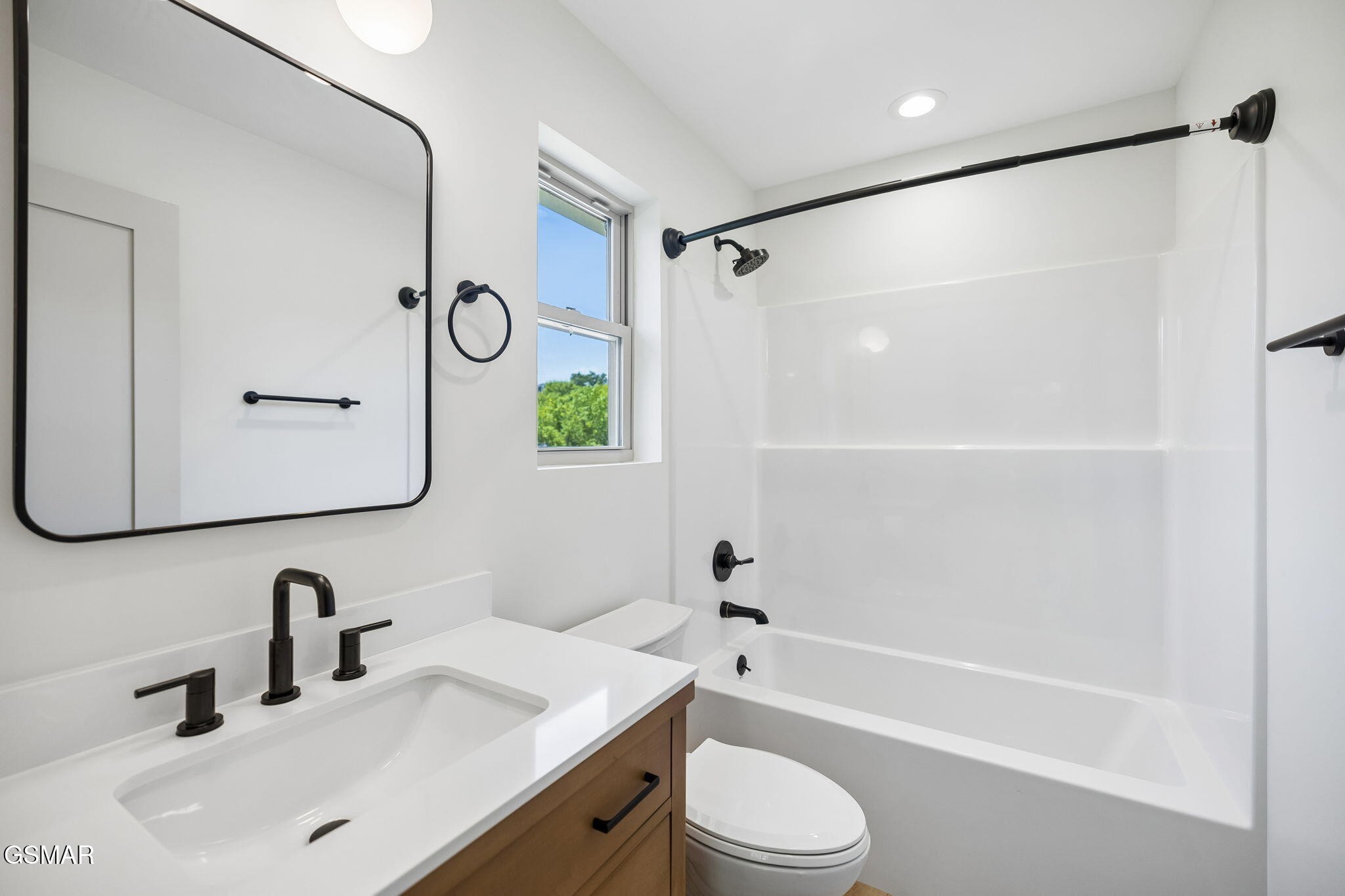 1614 Rugby Avenue Property Photo 18