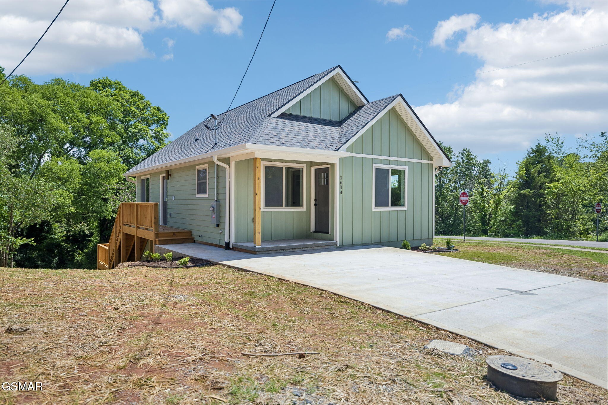 1614 Rugby Avenue Property Photo 34