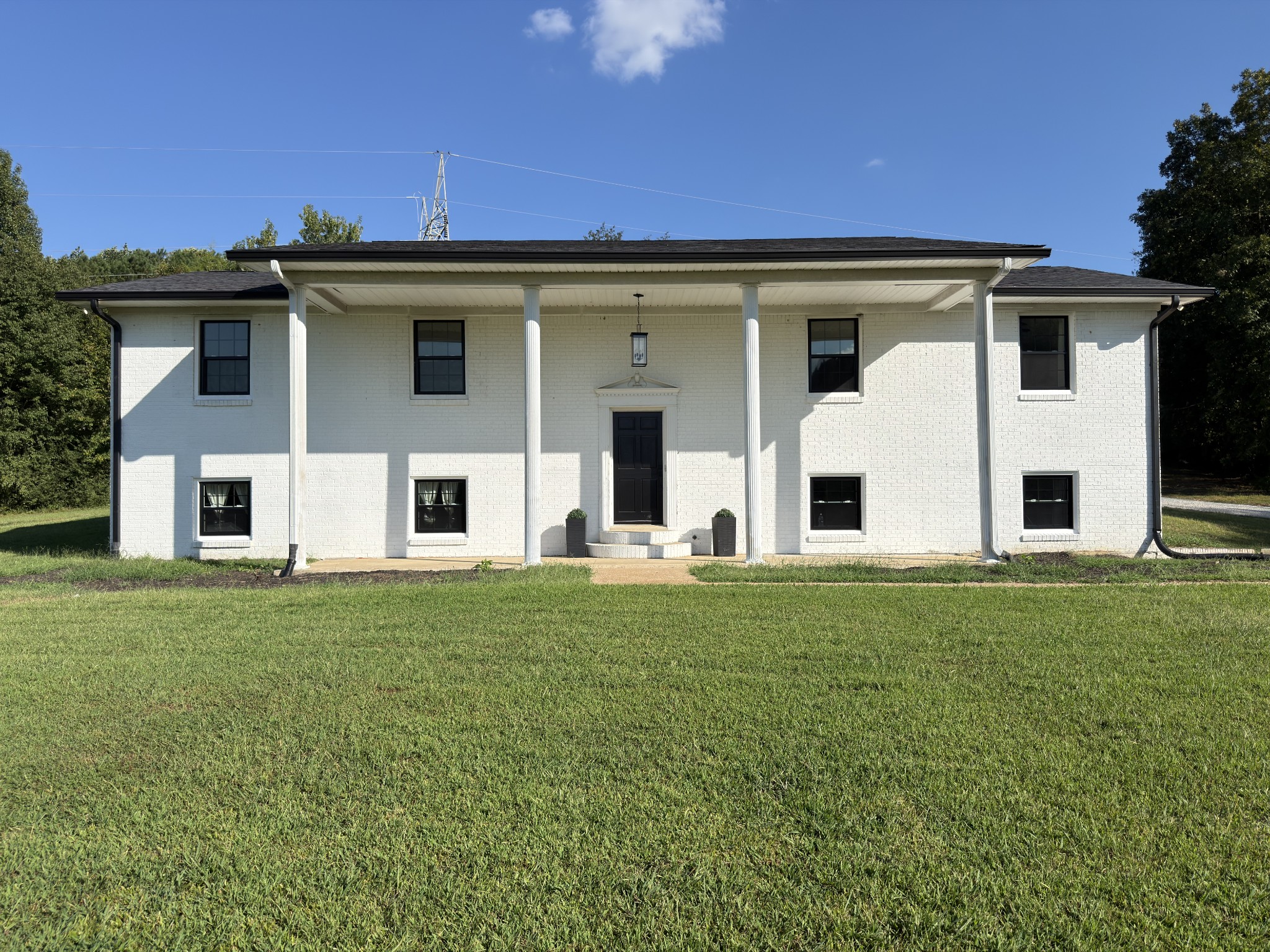 2315 Grandview Property Photo 1