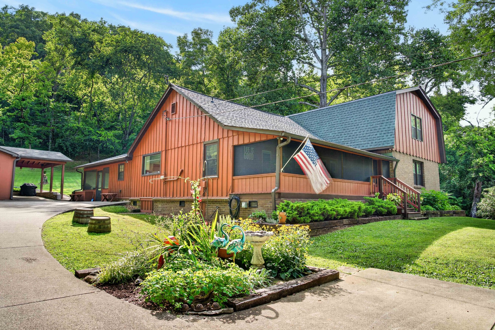 3291 Freeman Hollow Rd Property Photo 1