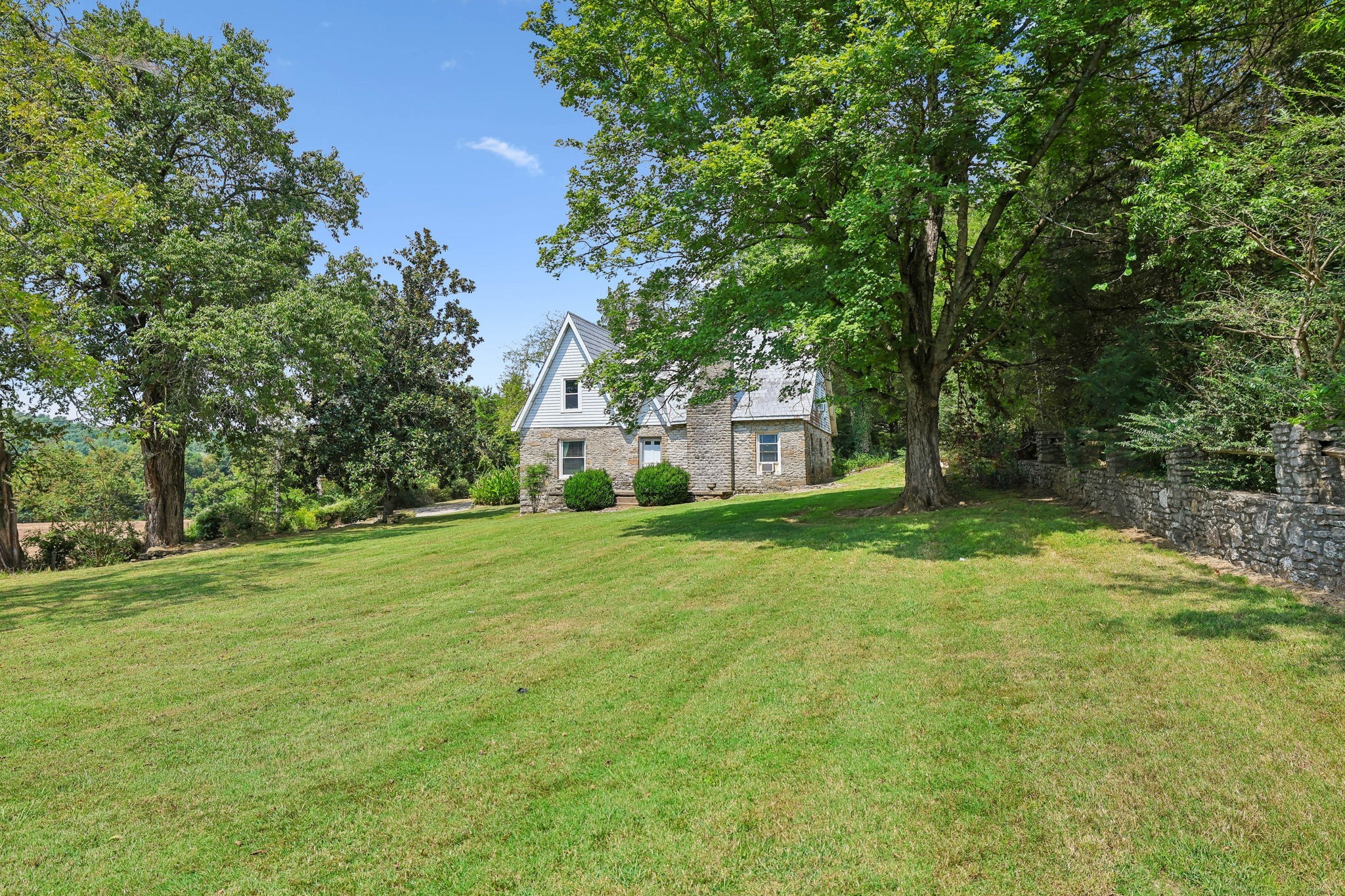 6410 Arno College Grove Rd Property Photo 5