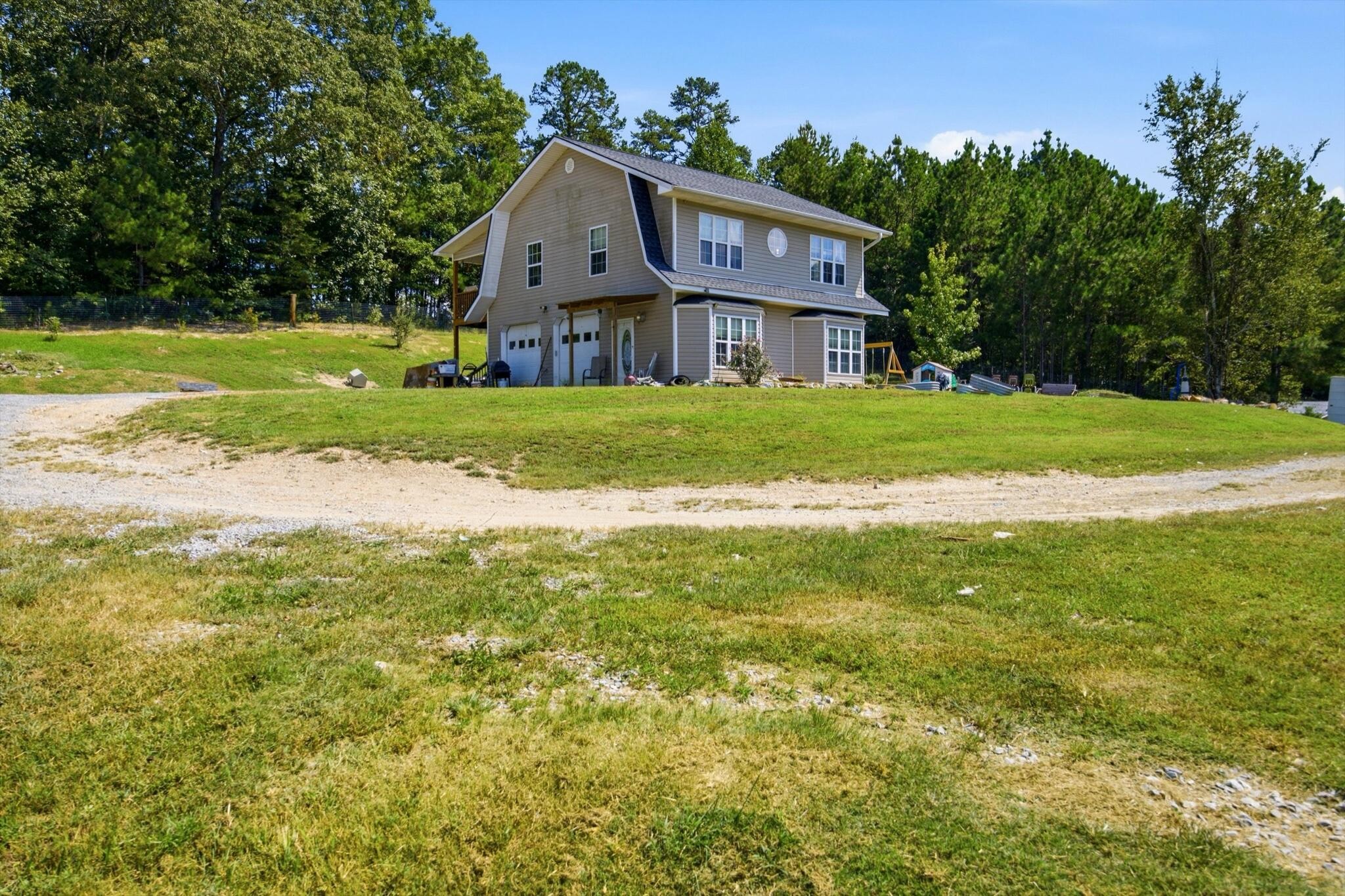 53 Confederate Drive Property Photo 1