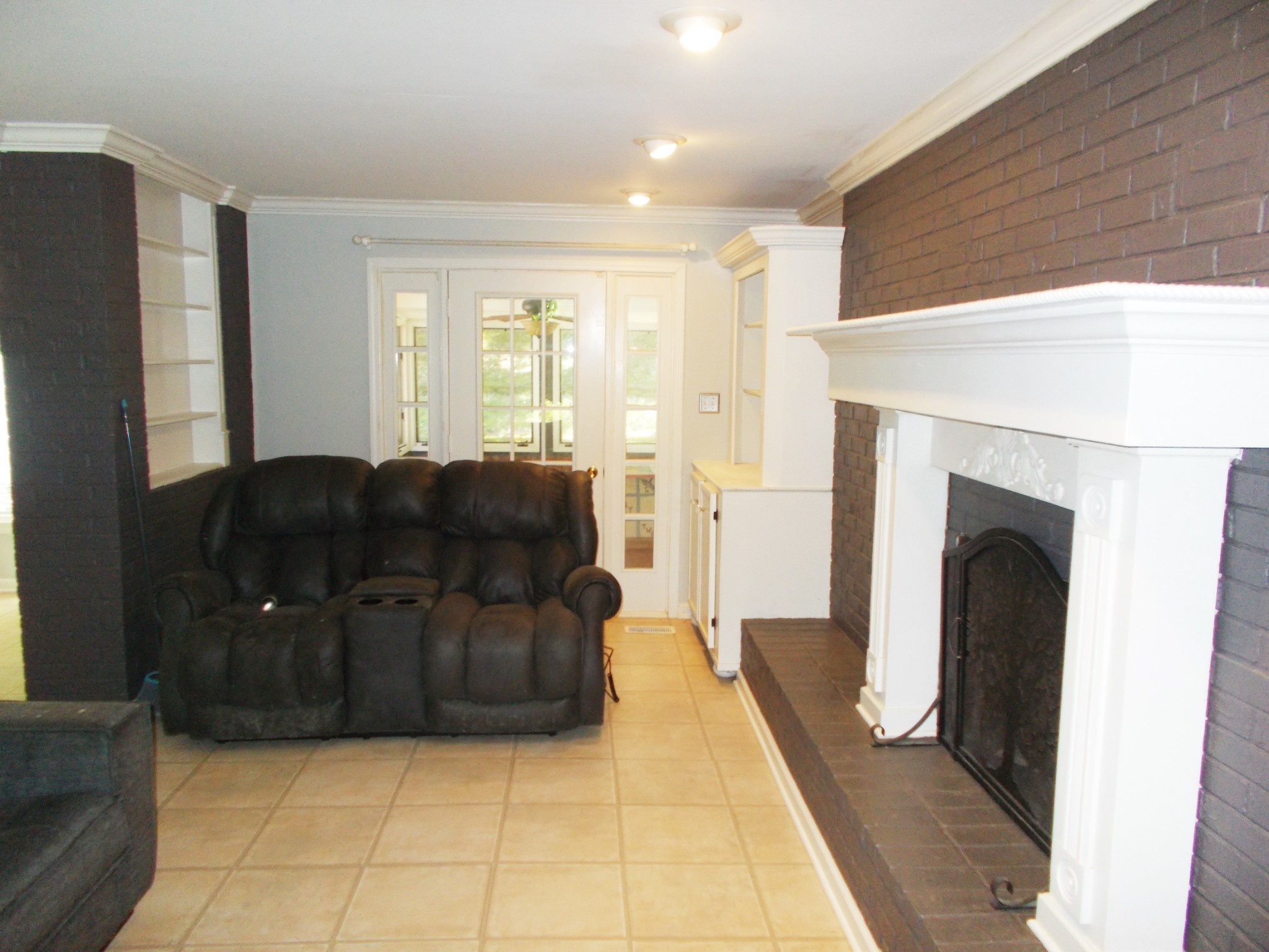 110 Asbury Cir Property Photo 7
