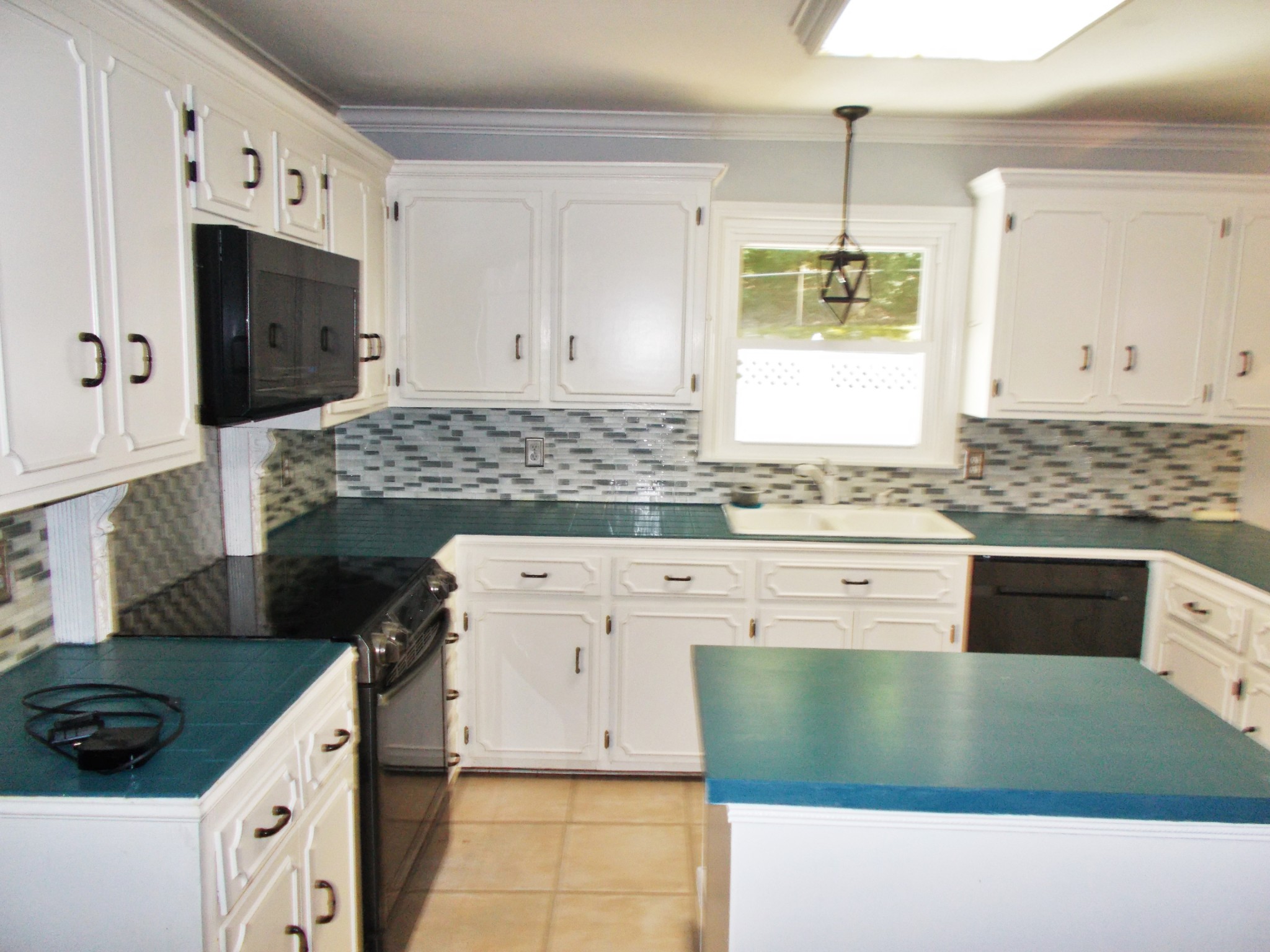 110 Asbury Cir Property Photo 12