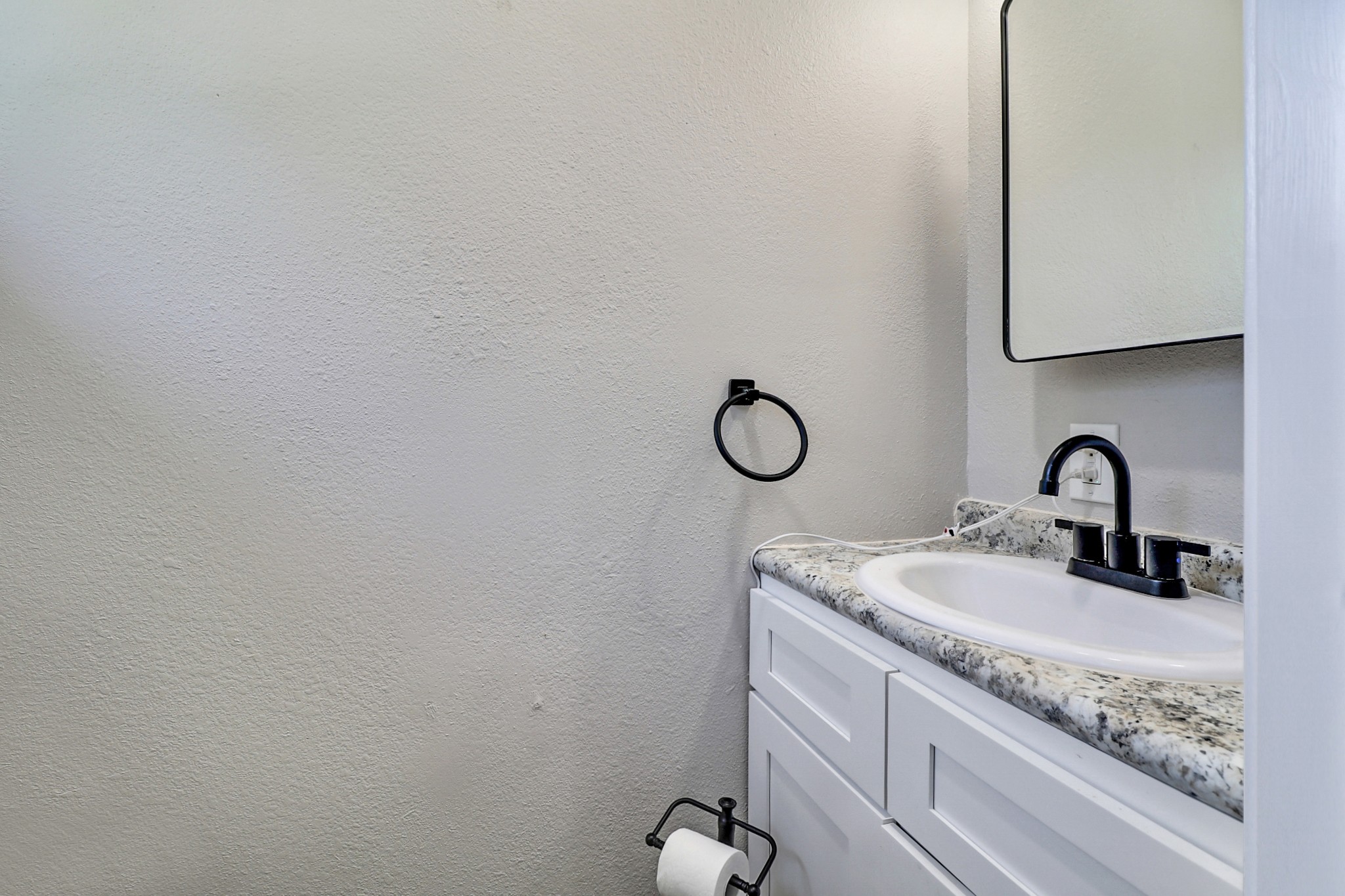 515 Silver Lake Dr Property Photo 22